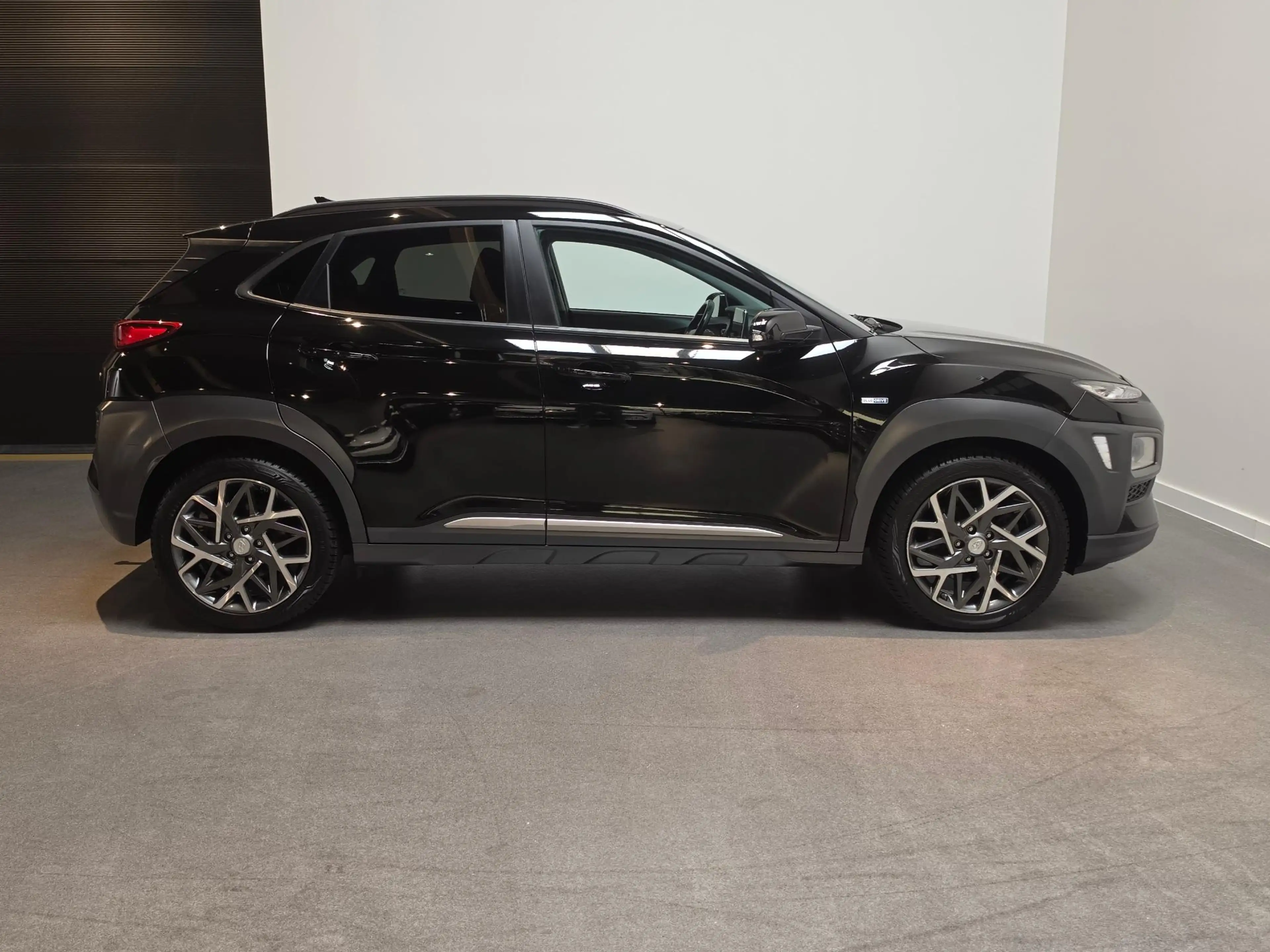 Hyundai KONA 1.6 GDI HEV Premium - Stoelverwarming voor en acht — photo 4