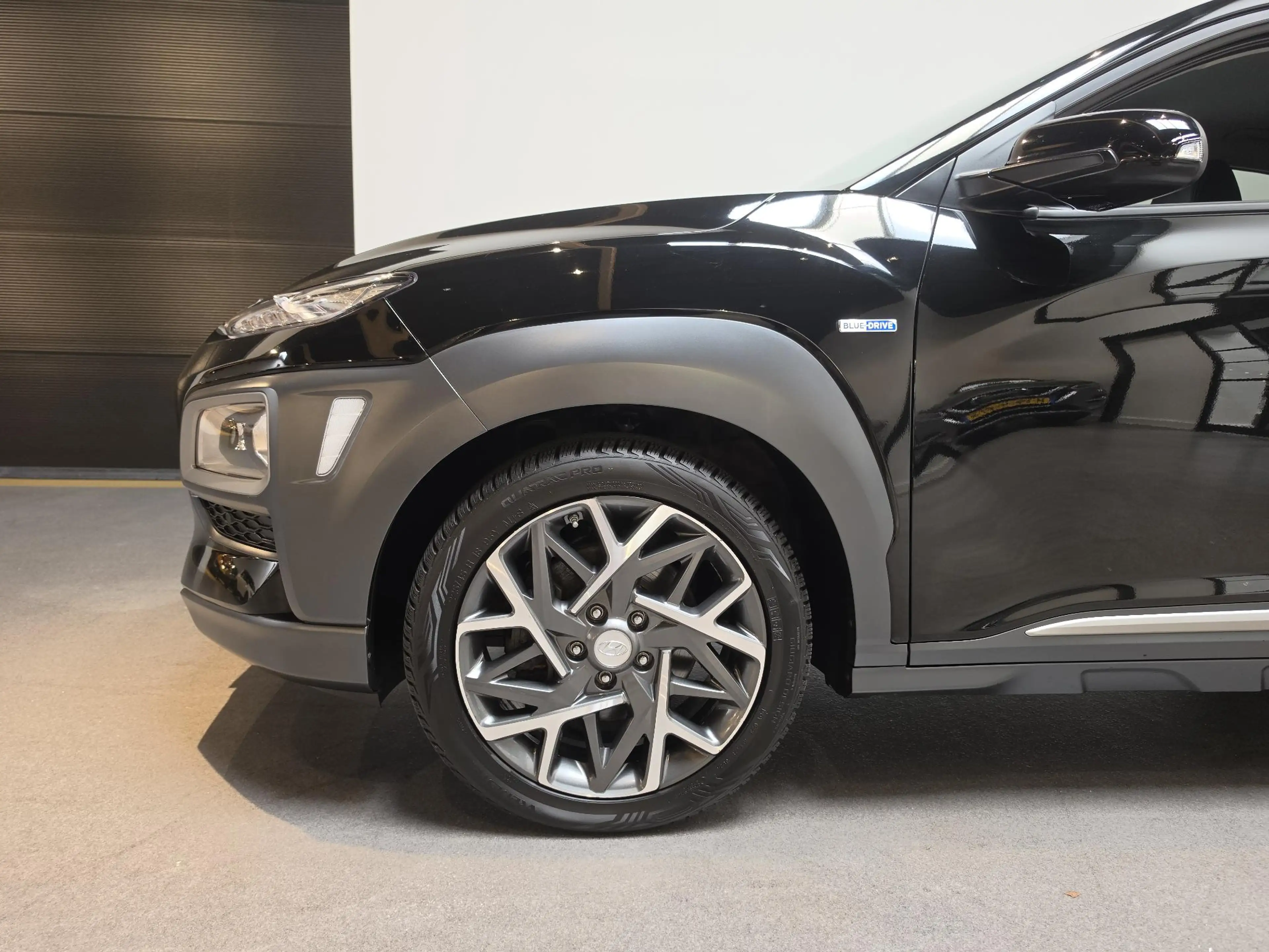 Hyundai KONA 1.6 GDI HEV Premium - Stoelverwarming voor en acht — photo 9
