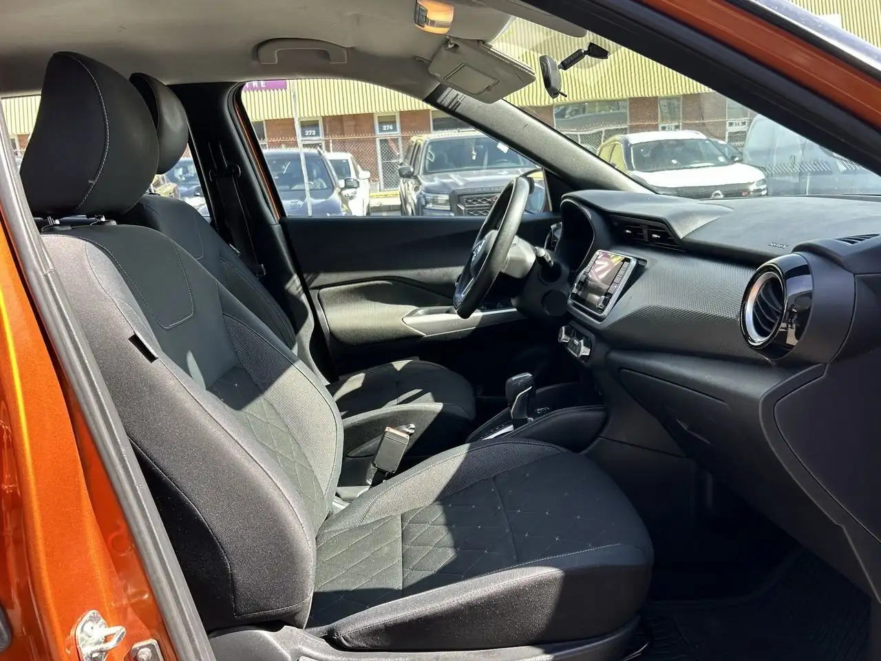 Nissan Kicks снимка Nissan Kicks