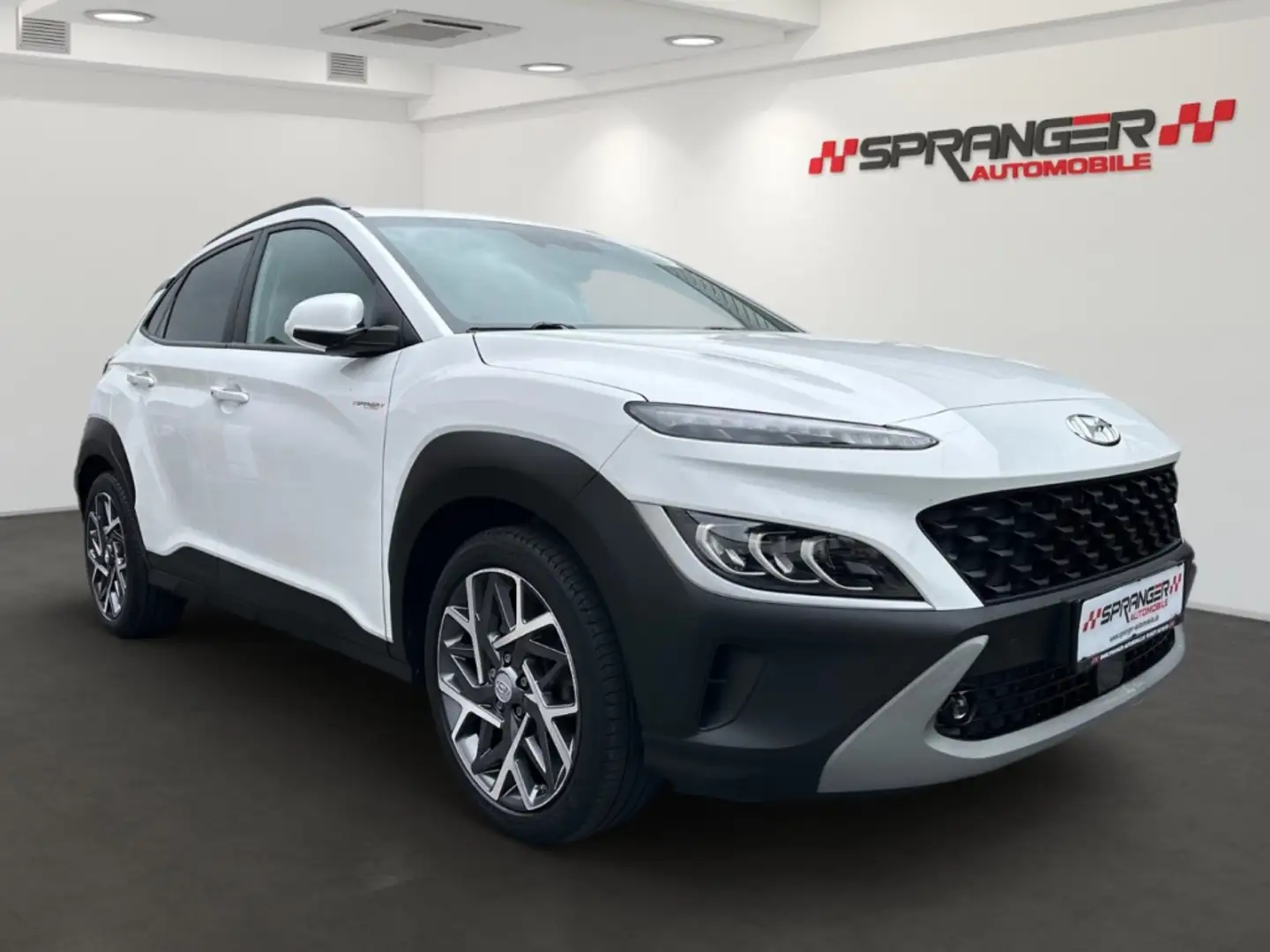 Hyundai KONA Trend Hybrid*Krell*NAV*SHZ*ACC*2WD*1.6 GDI Weiß - 2