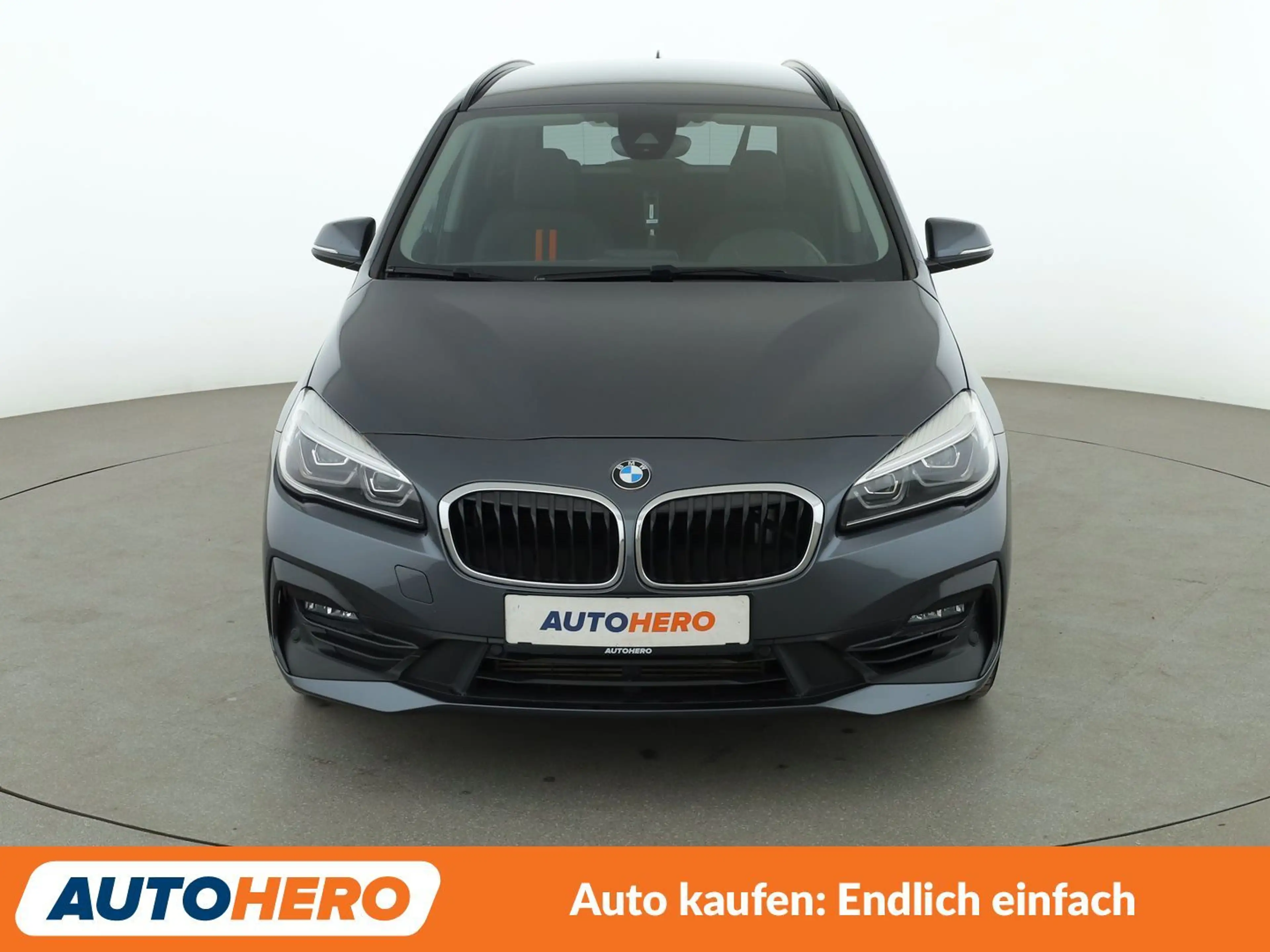 BMW 216 216i Gran Tourer Sport Line *NAVI*LED*TEMPO*CAM* — photo 9
