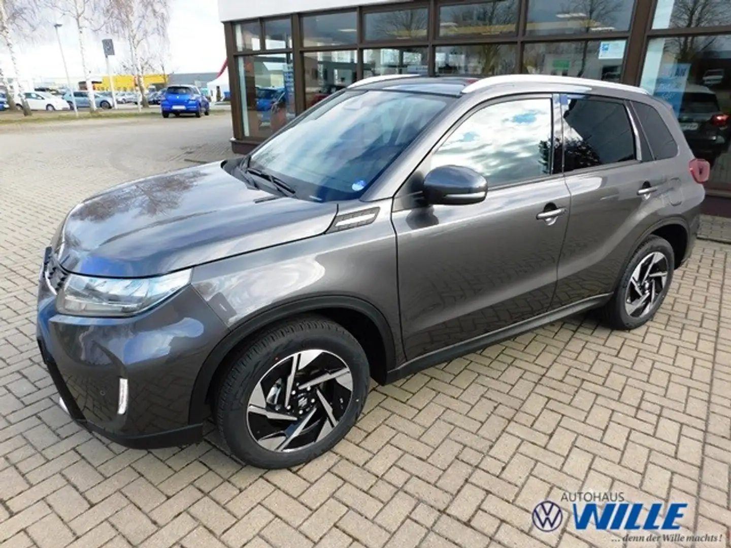 Suzuki Vitara 1.4 Boosterjet 5D 6M/T 4x4 Comfort+ Hybrid Klima Grau - 1