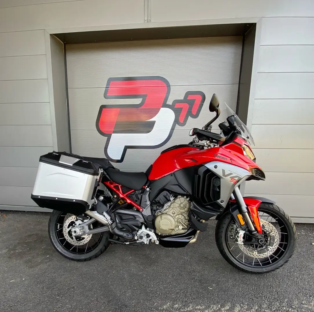 Ducati Multistrada V4 S Червоний - 2