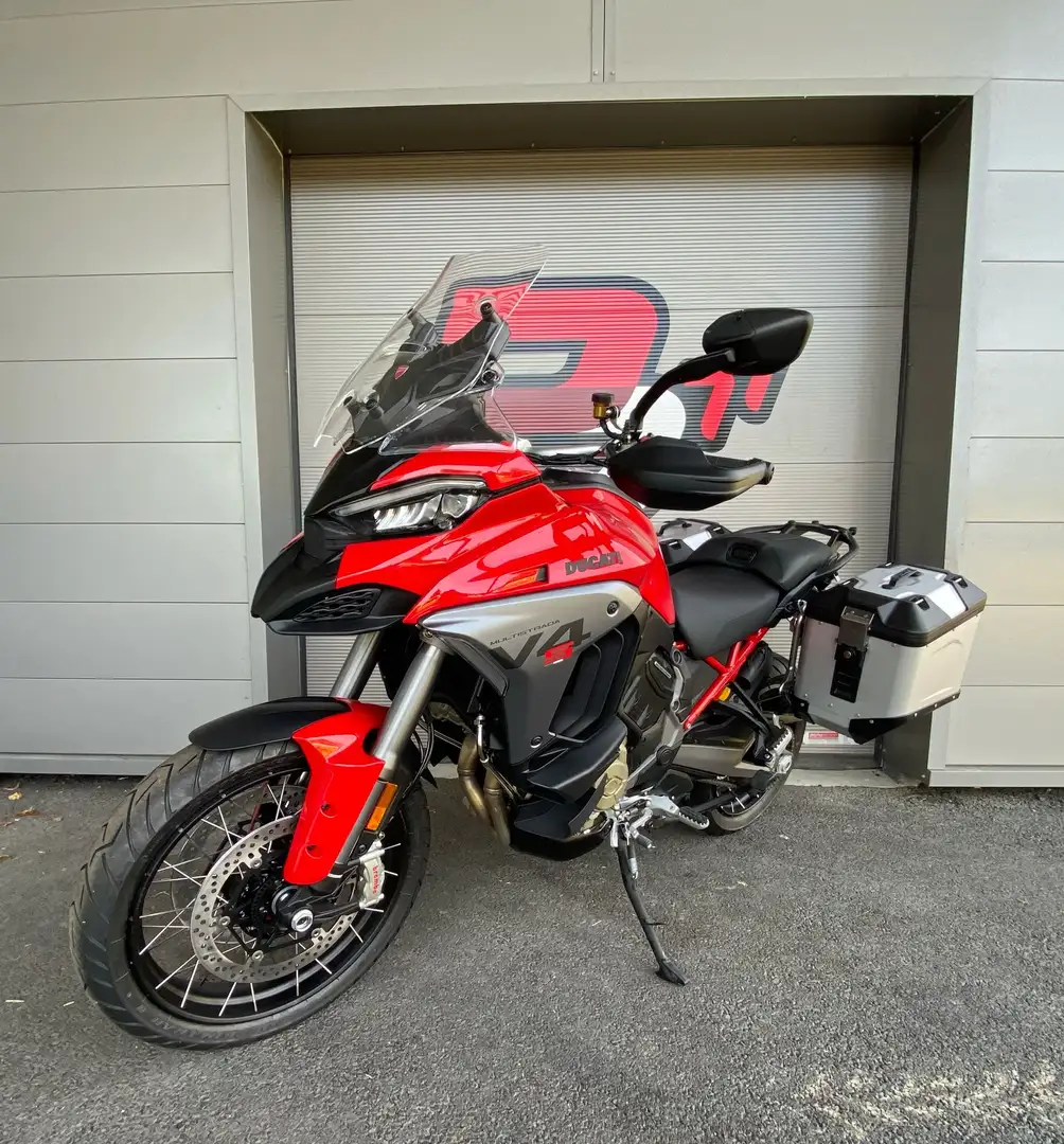 Ducati Multistrada V4 S Червоний - 1