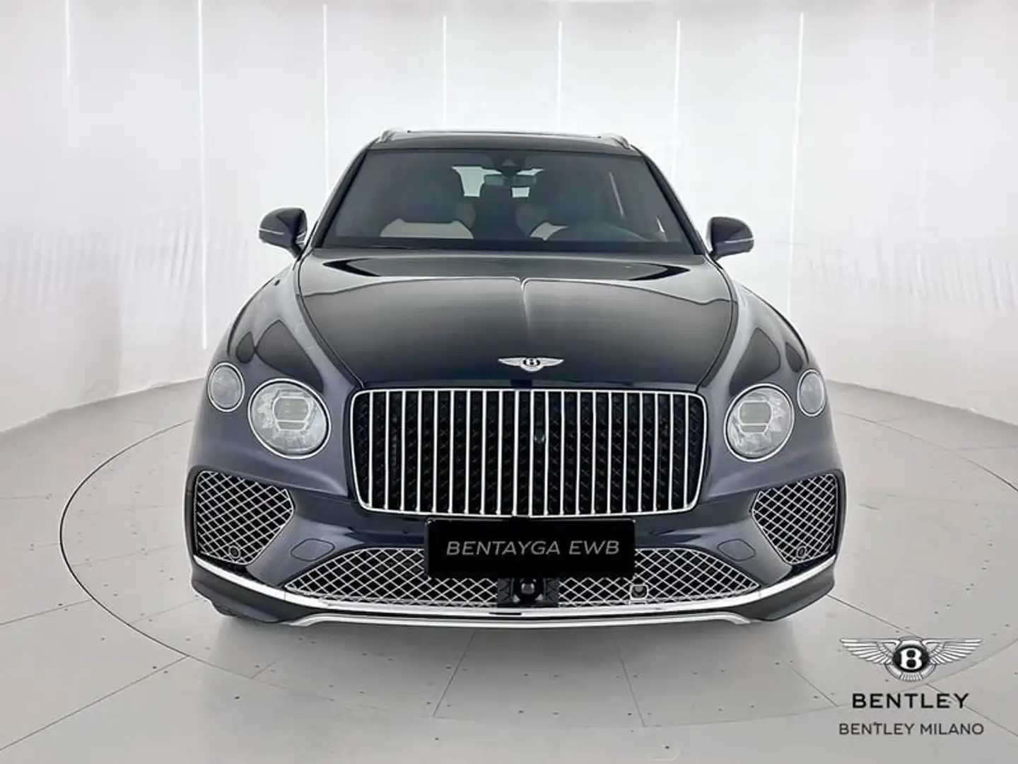 Bentley Bentayga V8 EWB Azure 25MY - BENTLEY MILANO Blu/Azzurro - 2