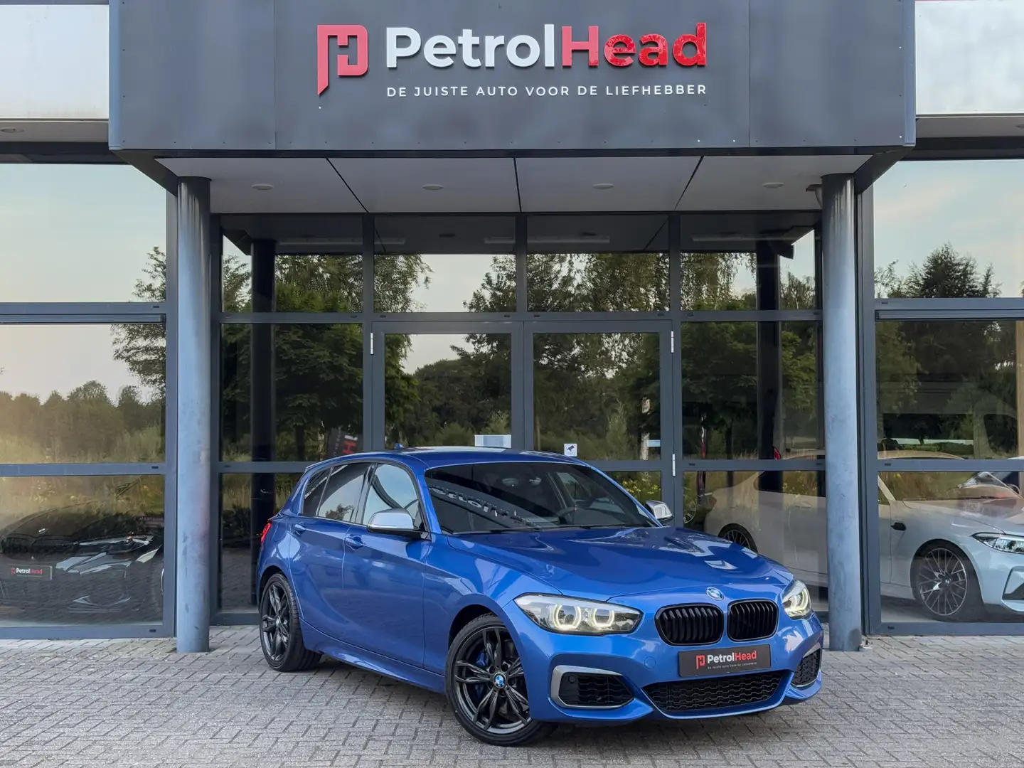 BMW 140 1-serie M140i Edition Shadow Executive, LCI 2, M-P Bleu - 1