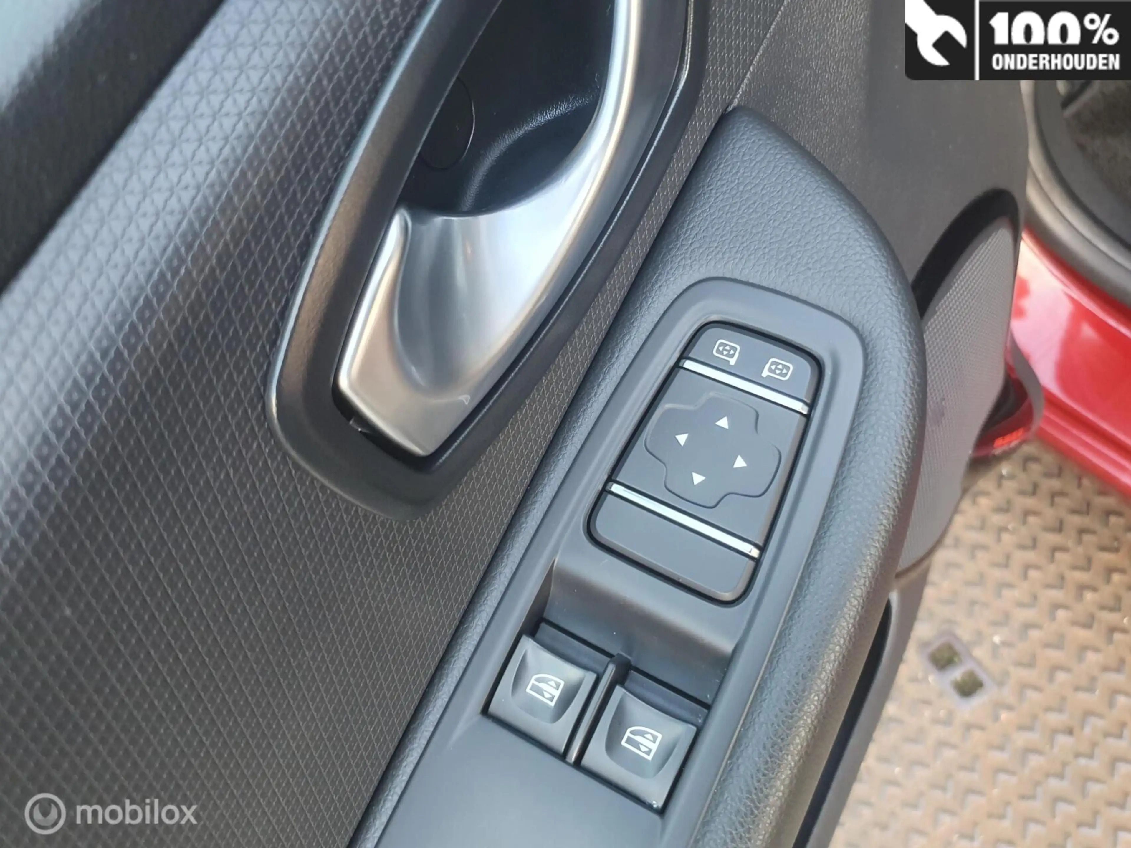 Renault Clio 0.9 TCe Cool&Sound — photo 11