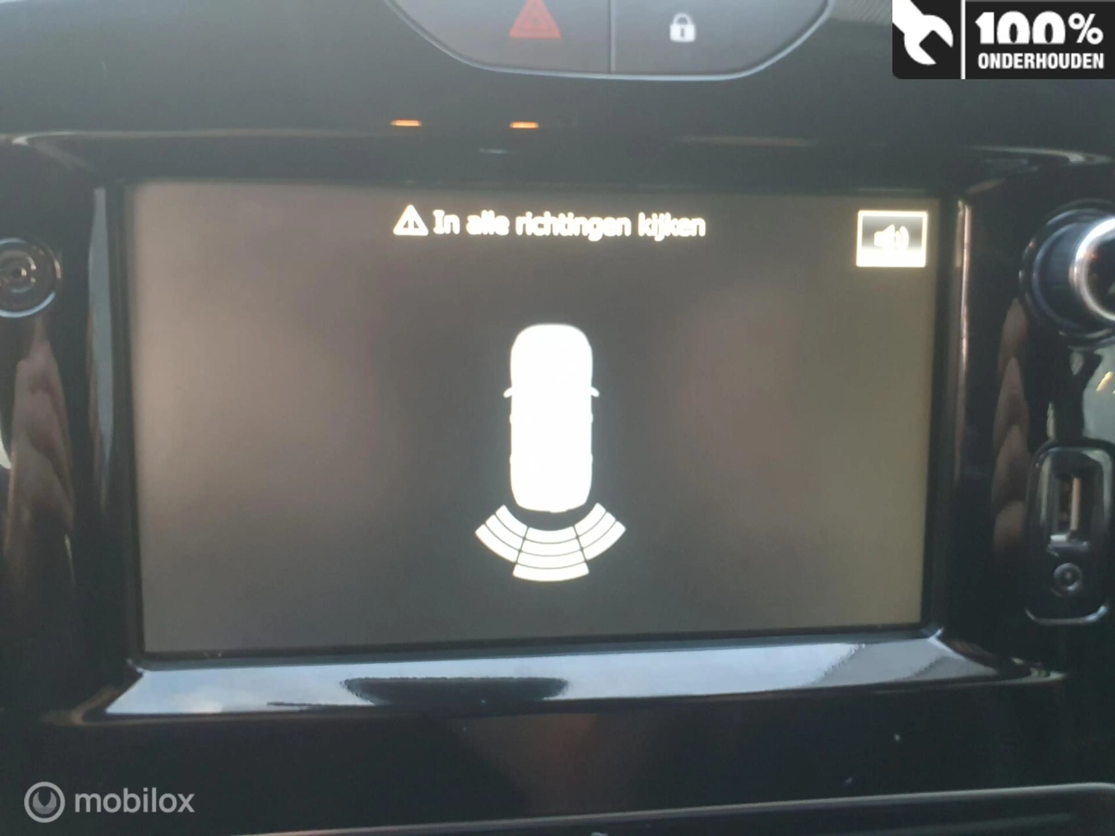 Renault Clio 0.9 TCe Cool&Sound — photo 18