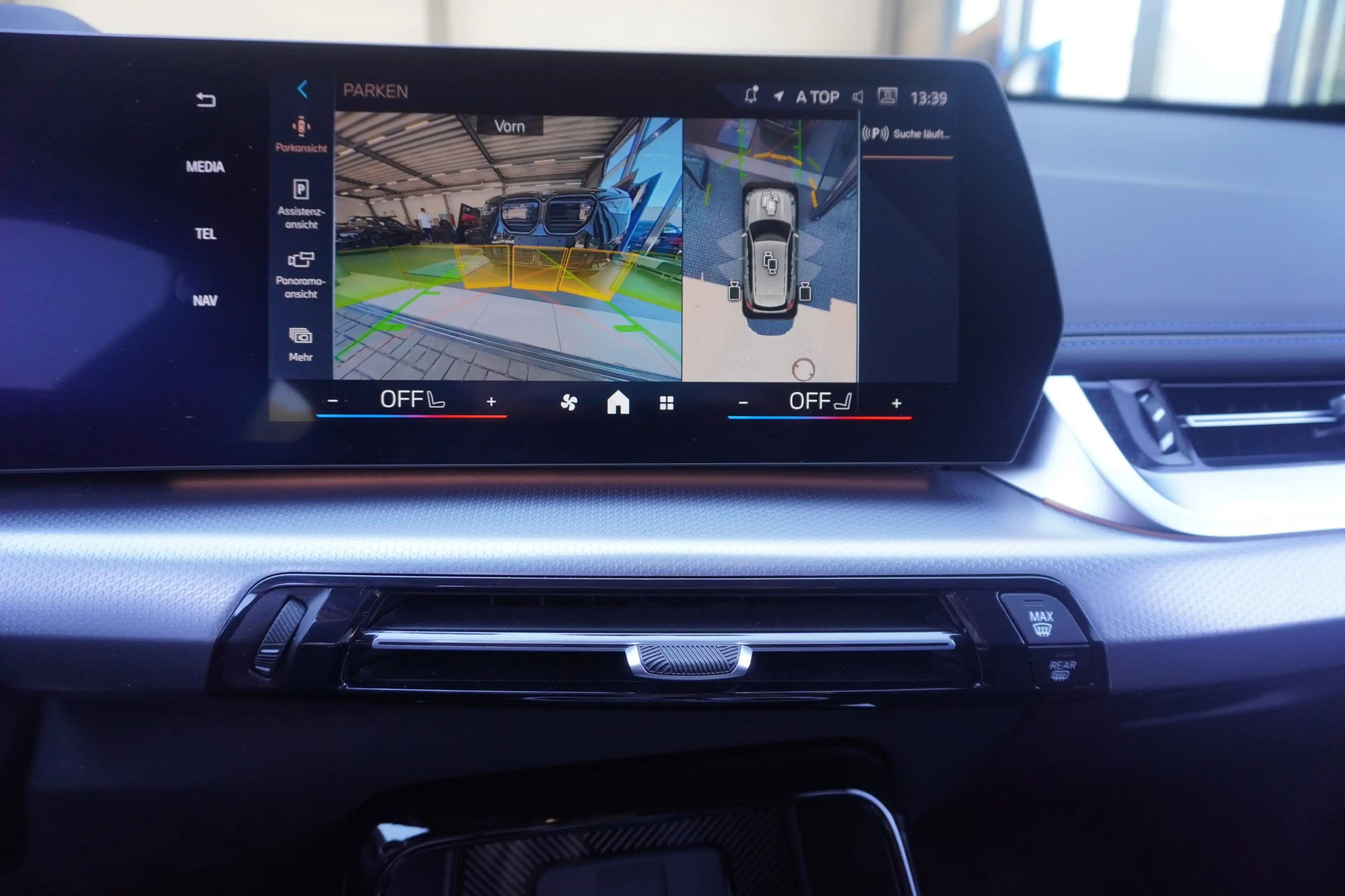 BMW iX1 xDrive30 M Sport Head-Up 360Kamera AHK eSitze Mass — photo 10