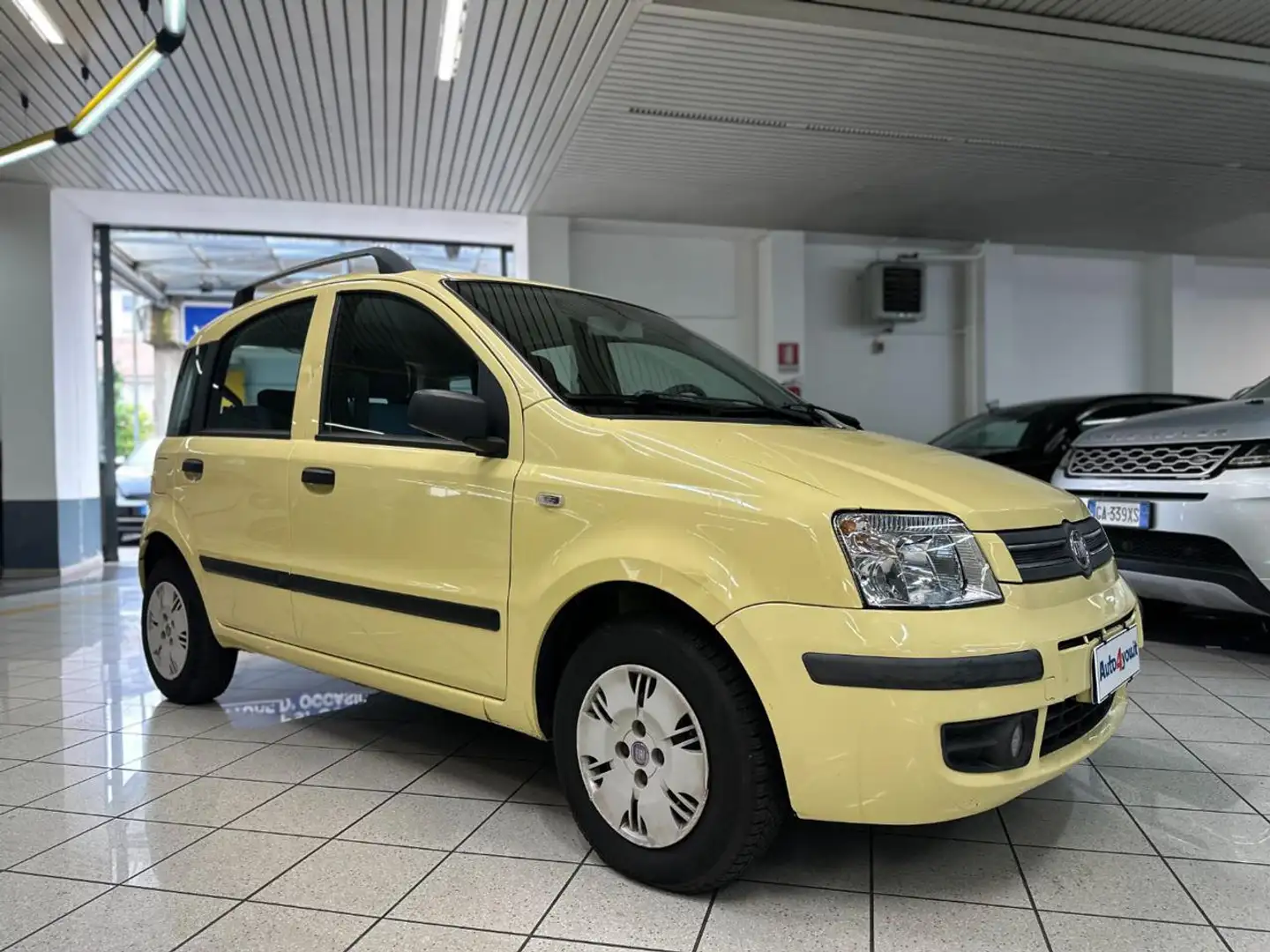 Fiat Panda 1.2 Dualogic NEOPATENTATO Geel - 1