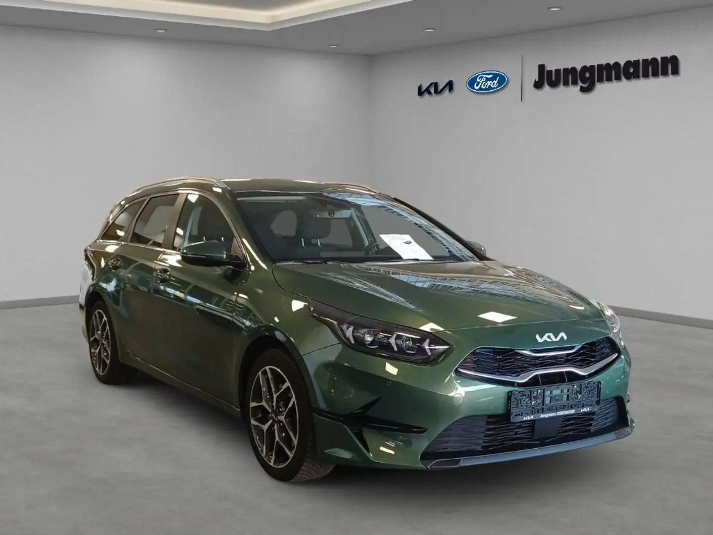 Kia Ceed / cee'd SW 1.5 T-GDI OPF Spirit Grün - 2