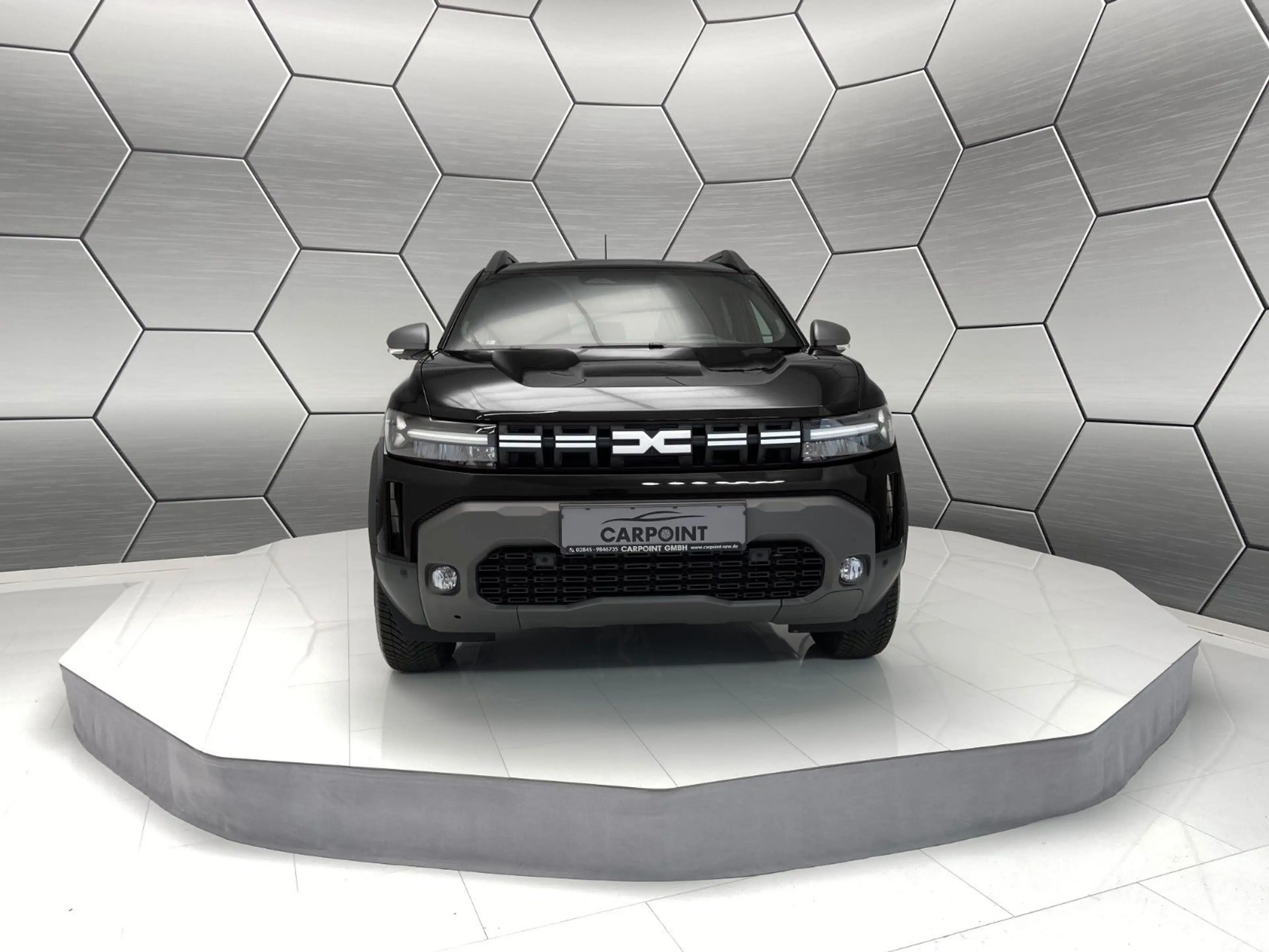 Dacia Duster Journey hybrid-G 150 4x4 City+Winterpaket — photo 8