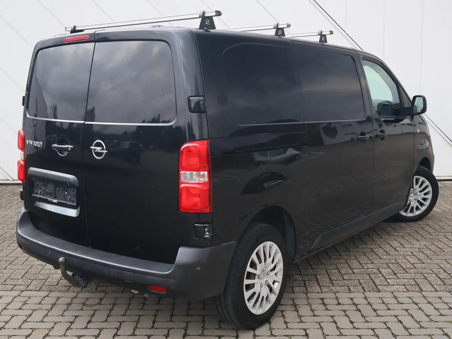 Opel Vivaro L2 122 PK MT6| Airco| CC| Carplay| Camera|Trekhaak Zwart - 2