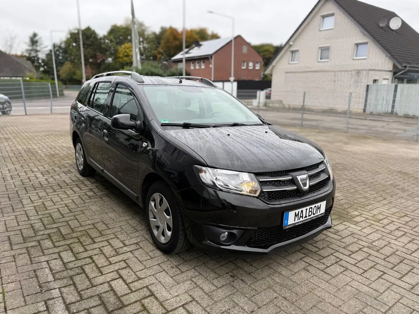 Dacia Logan 1.5 dCi*NAVI*SHZ*AHK*SCHECKHEFT Schwarz - 2