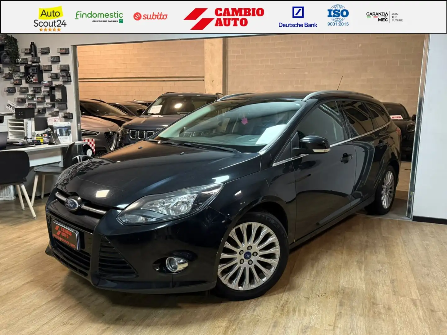 Ford Focus SW 1.6 tdci Titanium 115cv Noir - 1