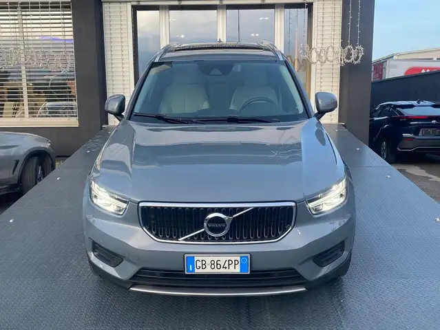 Volvo XC40 XC40 2.0 d3 Momentum Core auto my20*TETTO PANORAMA