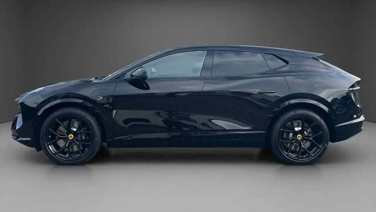 Lotus Eletre 2026