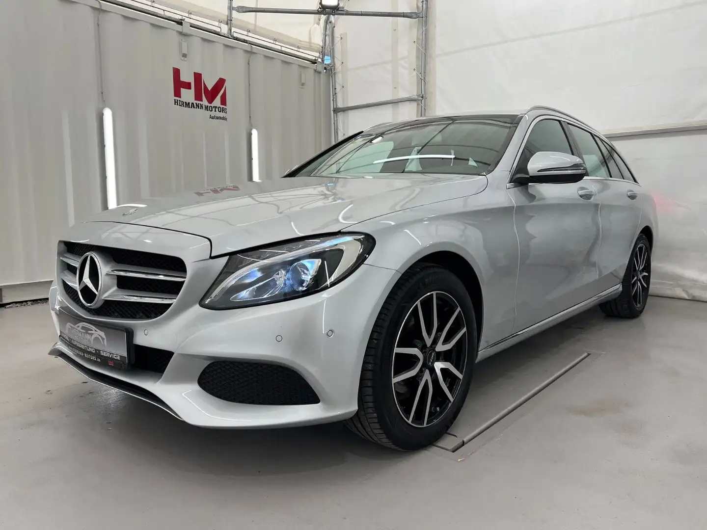 Mercedes-Benz C 180 T Avantgarde/LM/Bluet/LED/Tempo/Navi/AHK Silber - 1