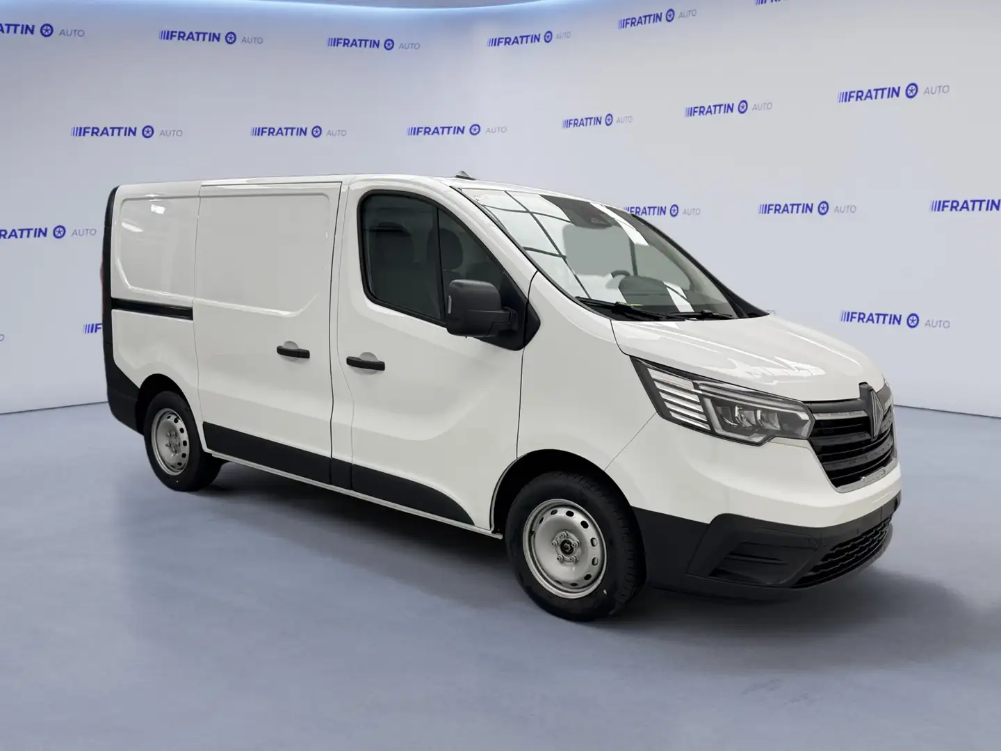 Renault Trafic T27 2.0 BluedCi 130CV PC-TN Furgone Bianco - 2