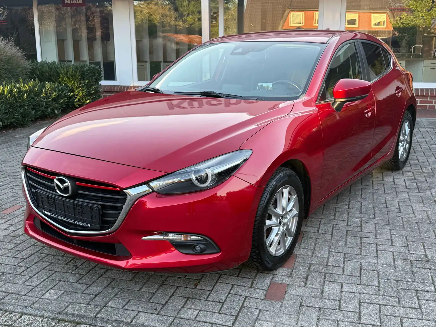 Mazda 3 Exclusive-Line Rot - 1