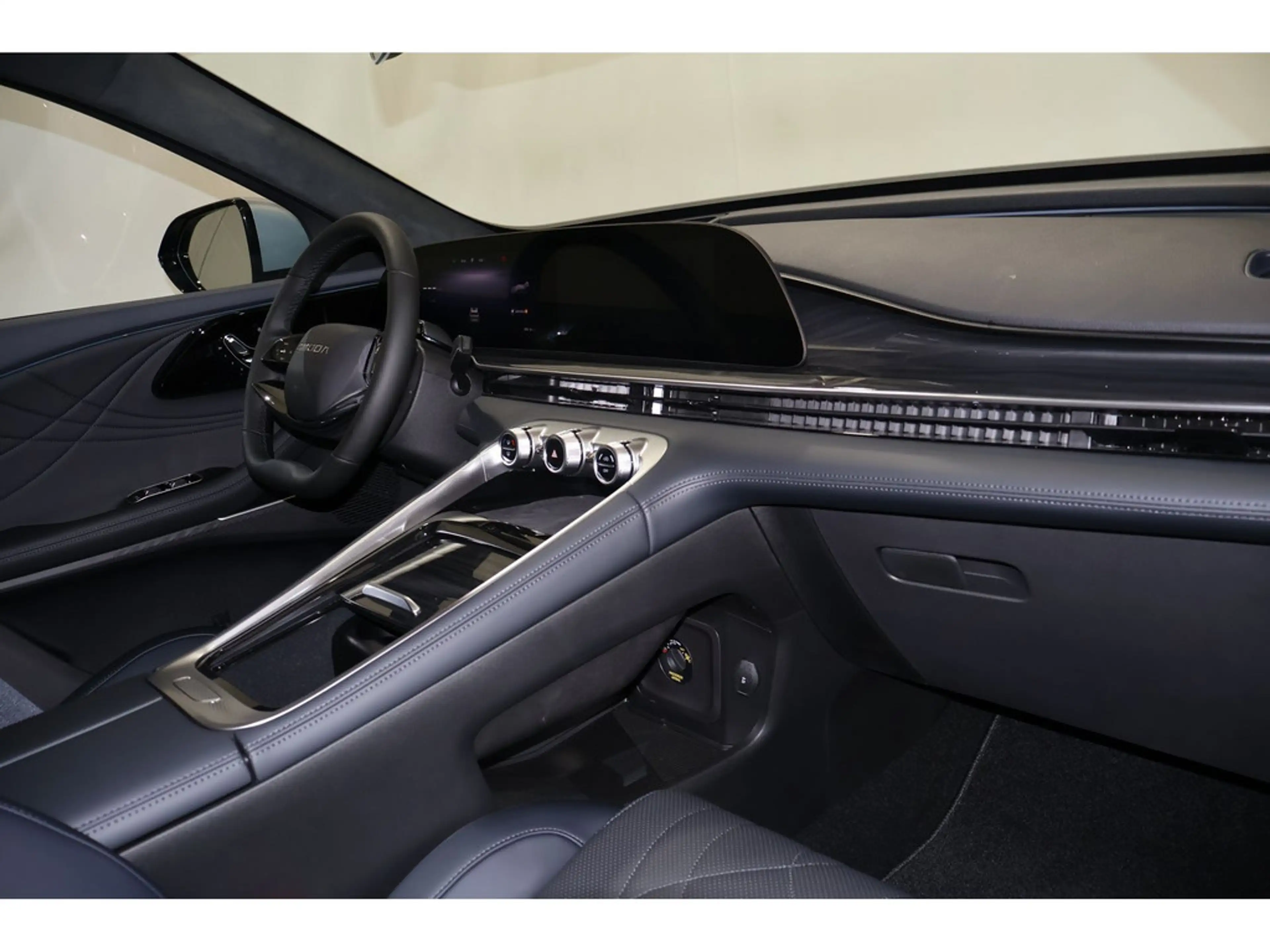Omoda 9 PHEV Exclusive — photo 9