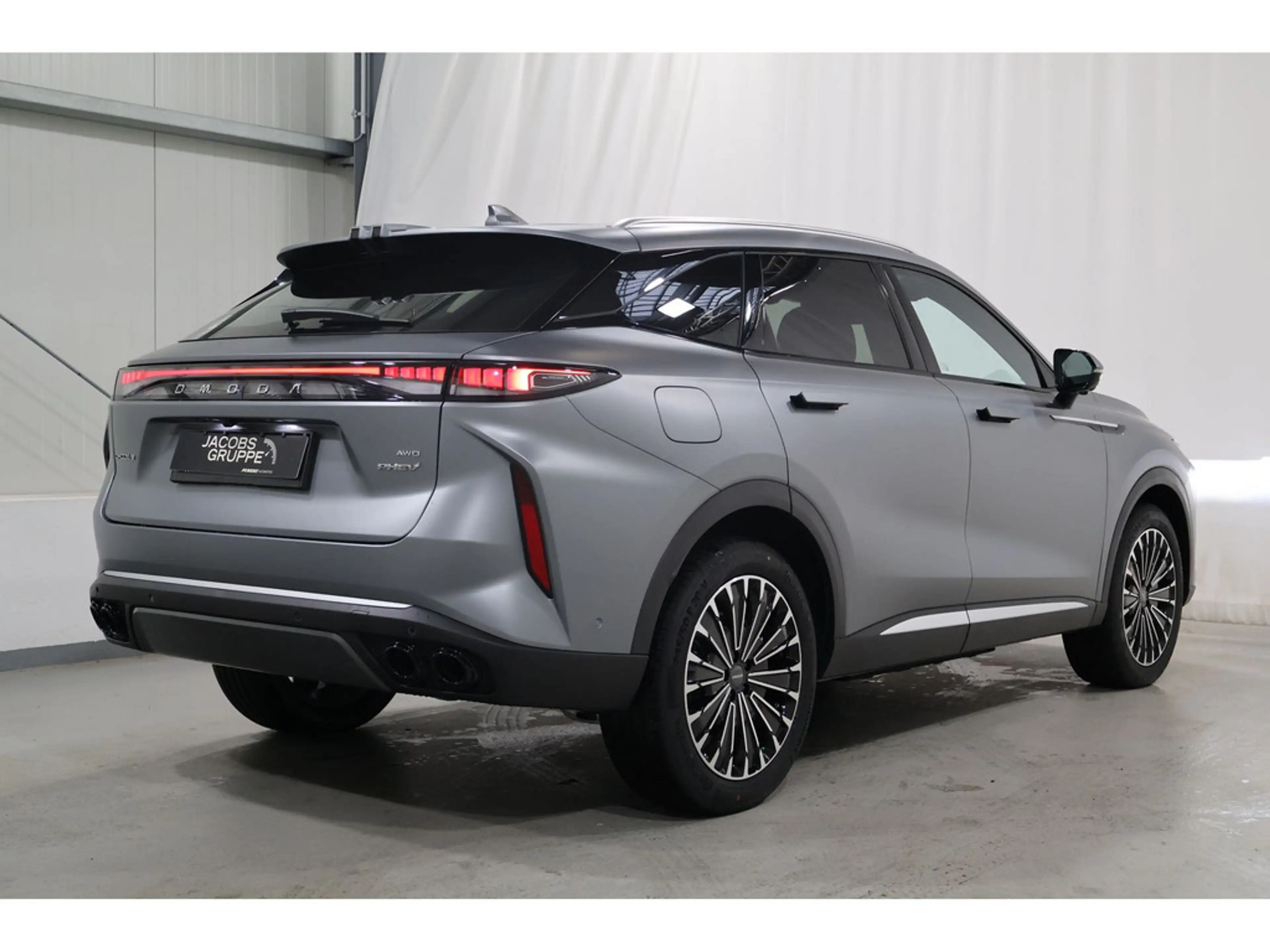 Omoda 9 PHEV Exclusive — photo 4