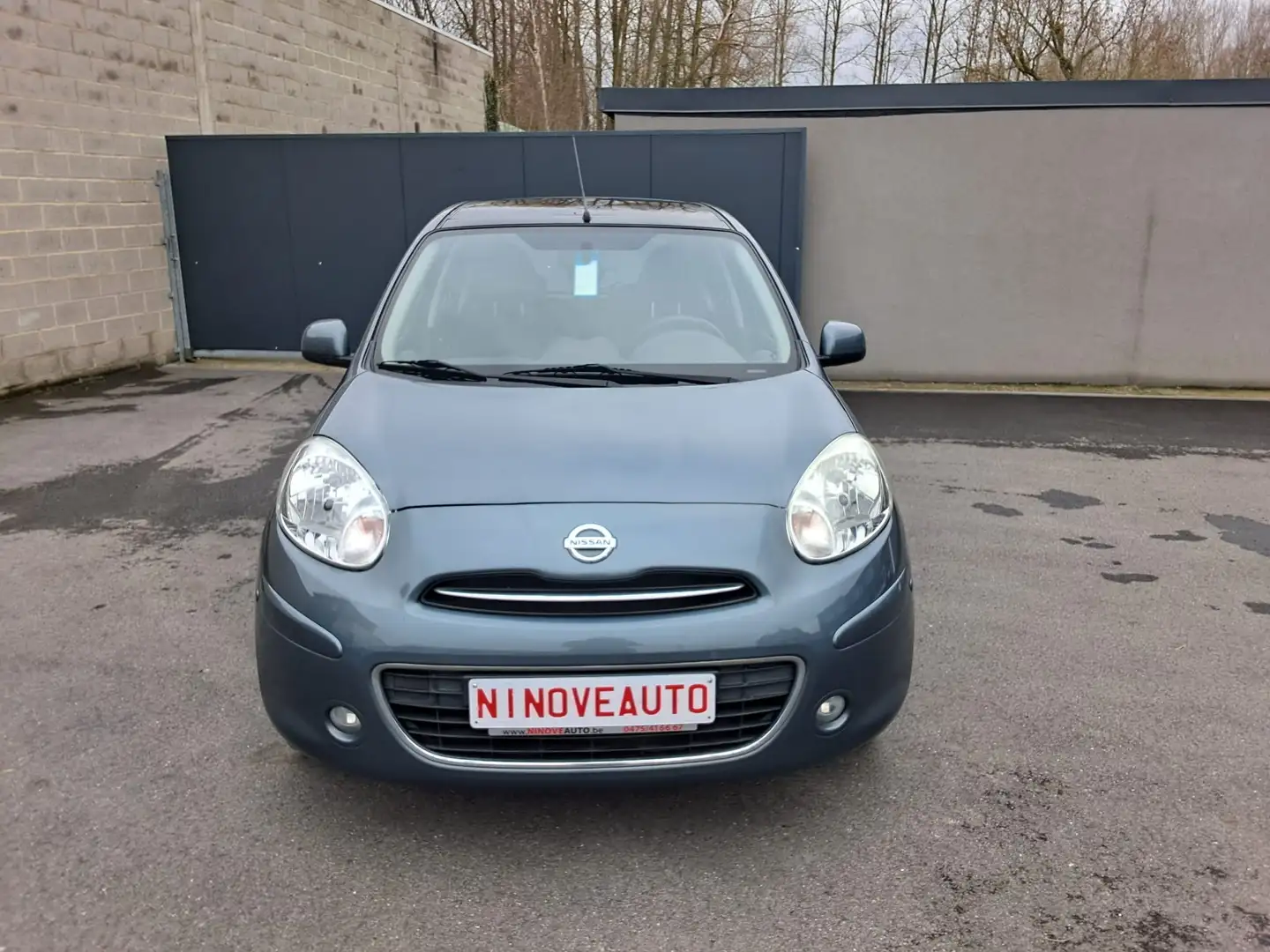 Nissan Micra Micra 1.2i Connect Edition Grau - 1
