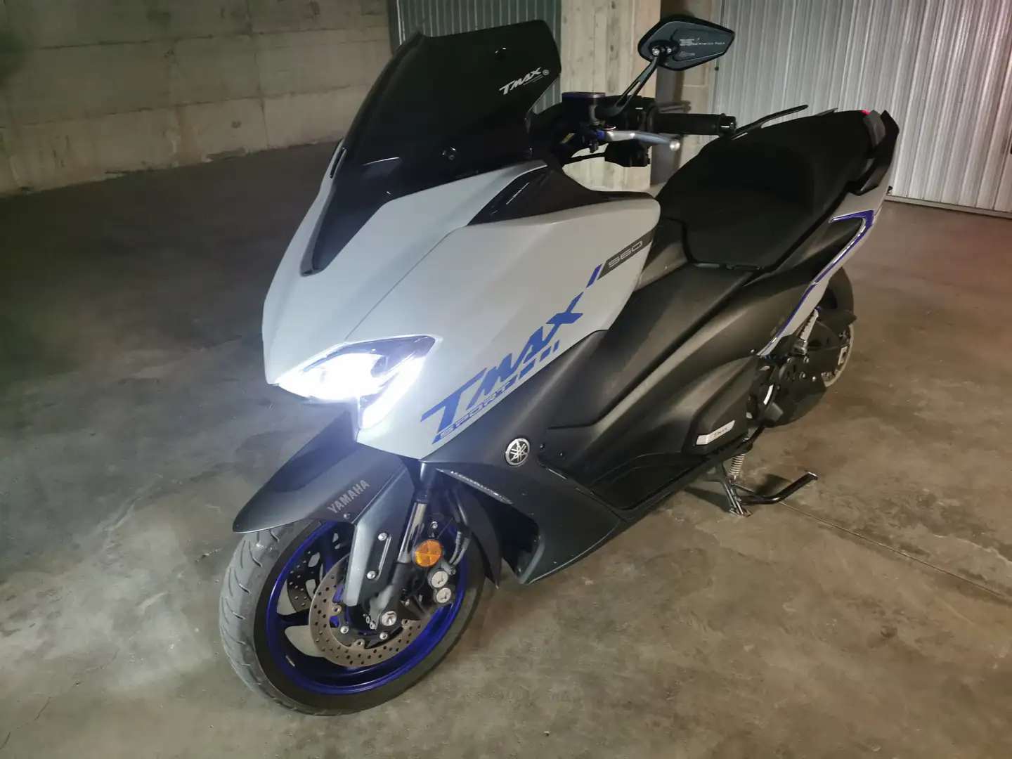 Yamaha TMAX 560 2021 Grigio - 1