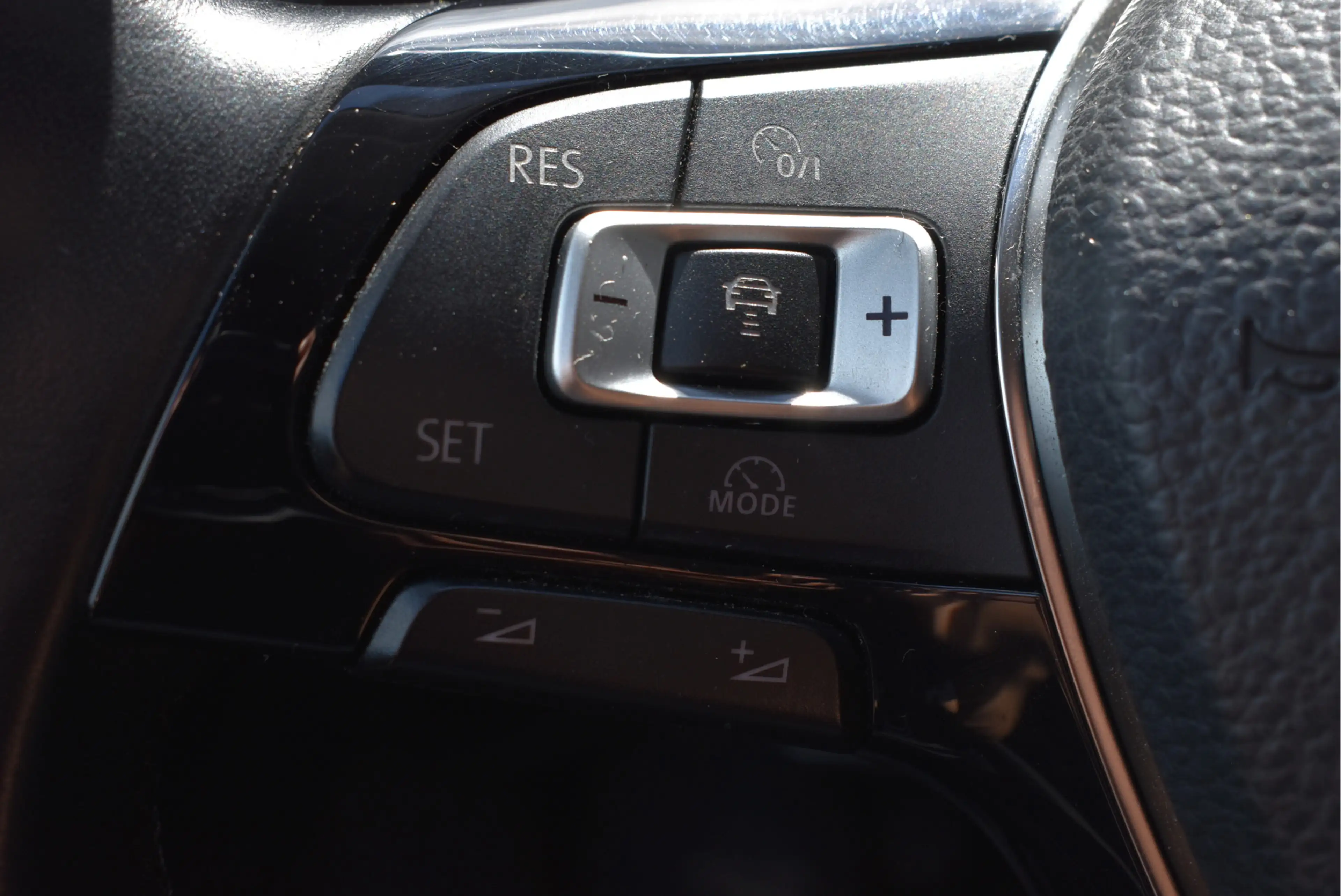 Volkswagen Polo 1.0 TSI Comfortline Adaptive cruise, Carplay, Navi — photo 8