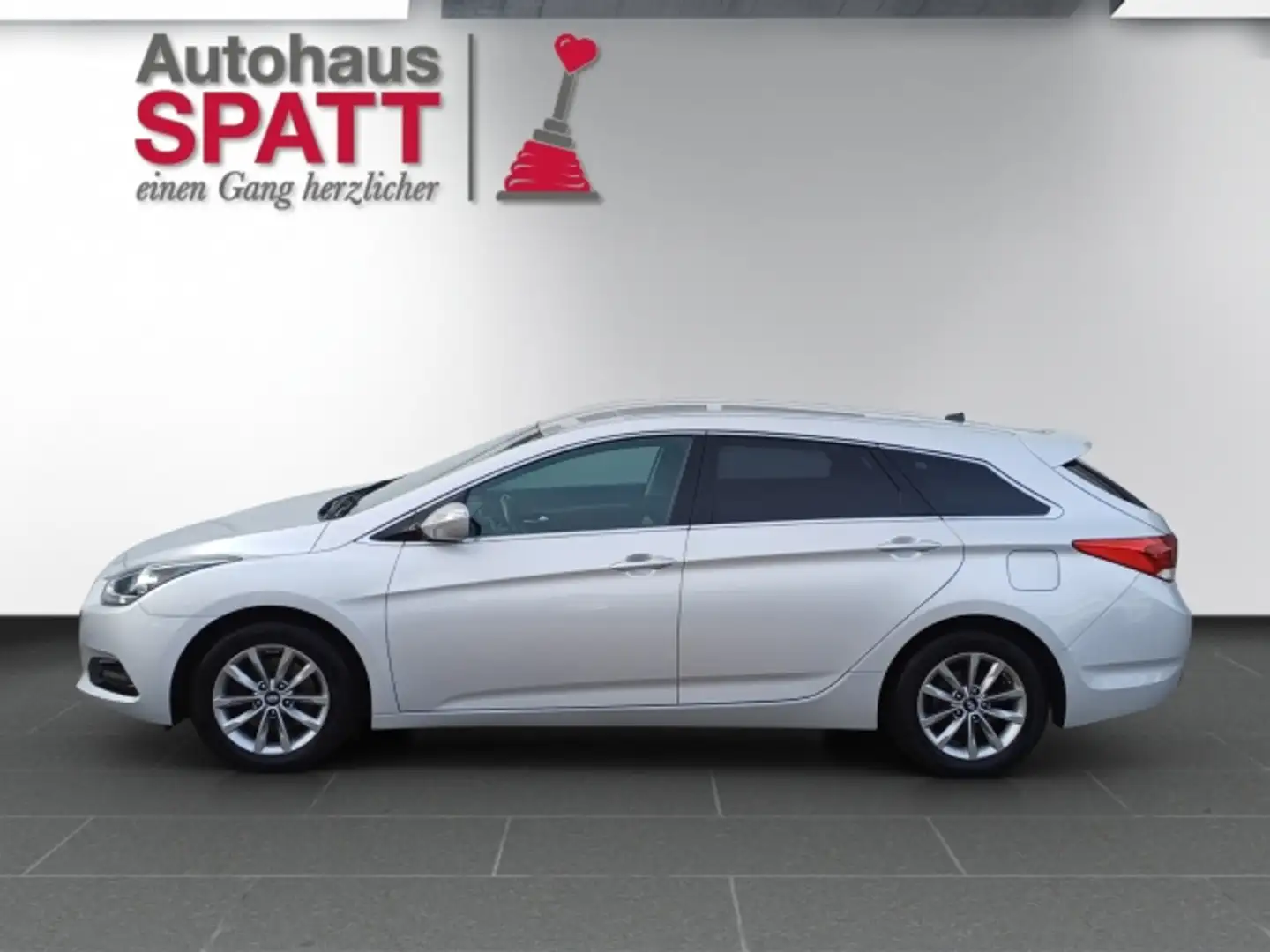 Hyundai i40 Style 1,7 CRDi Start/Stopp !! Neuzugang !! Argent - 2