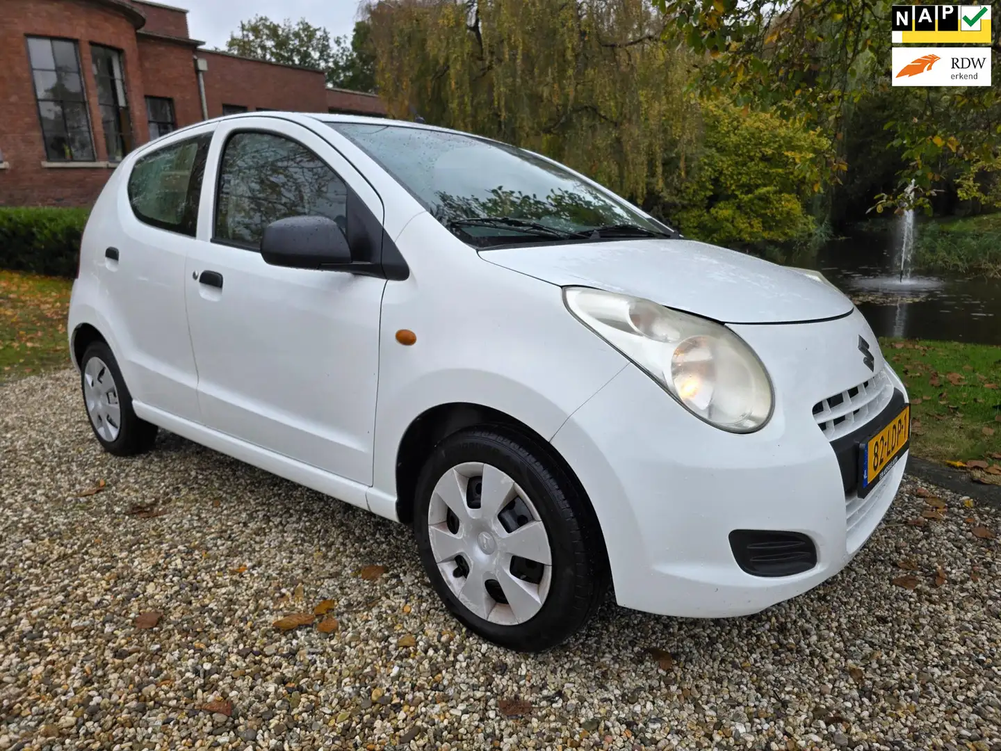 Suzuki Alto 1.0 Base *apk:05-2026* Blanc - 1