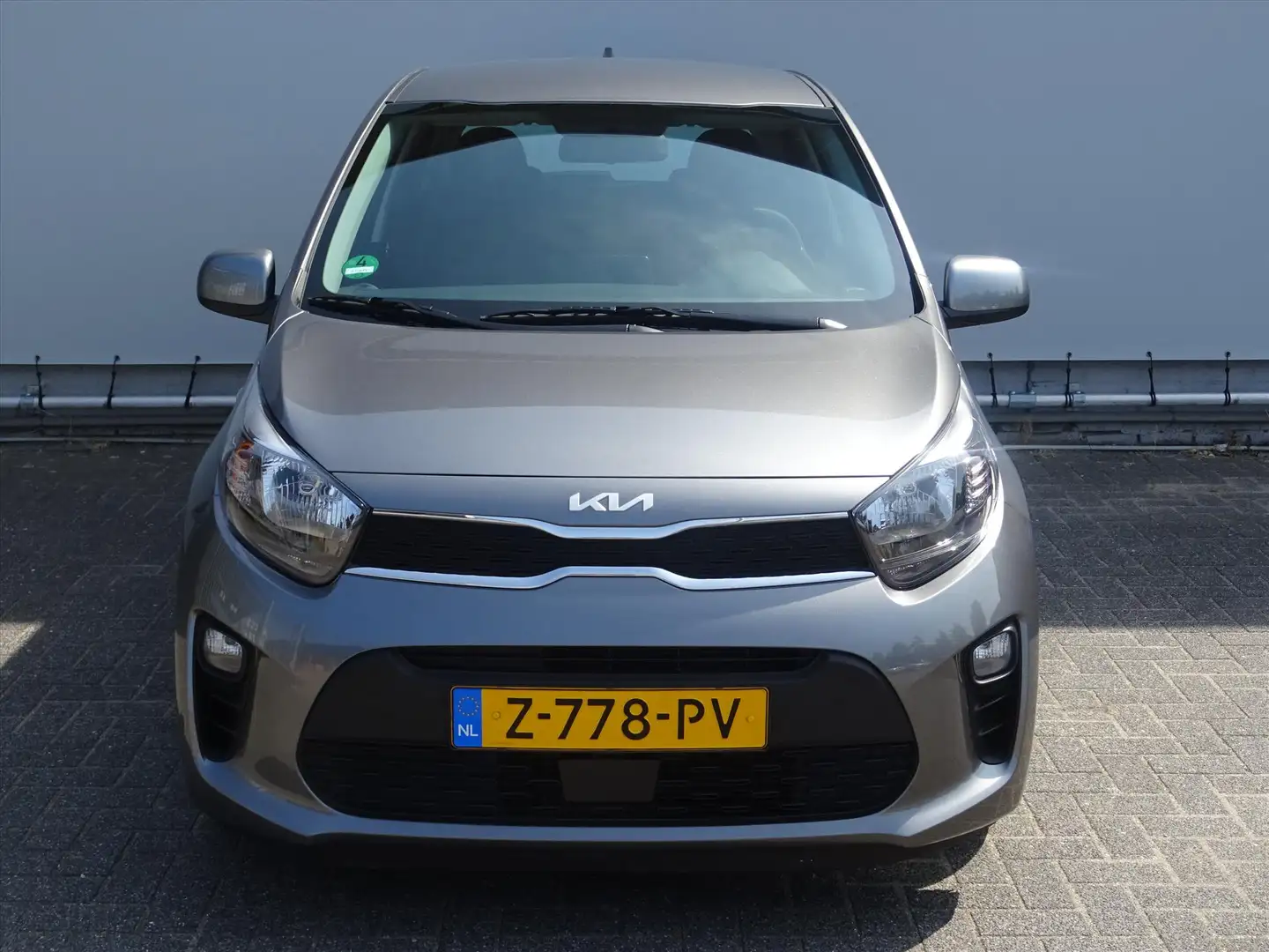 Kia Picanto 1.0 DPi 67pk 4-zits DynamicLine | Apple Carplay | Gris - 2