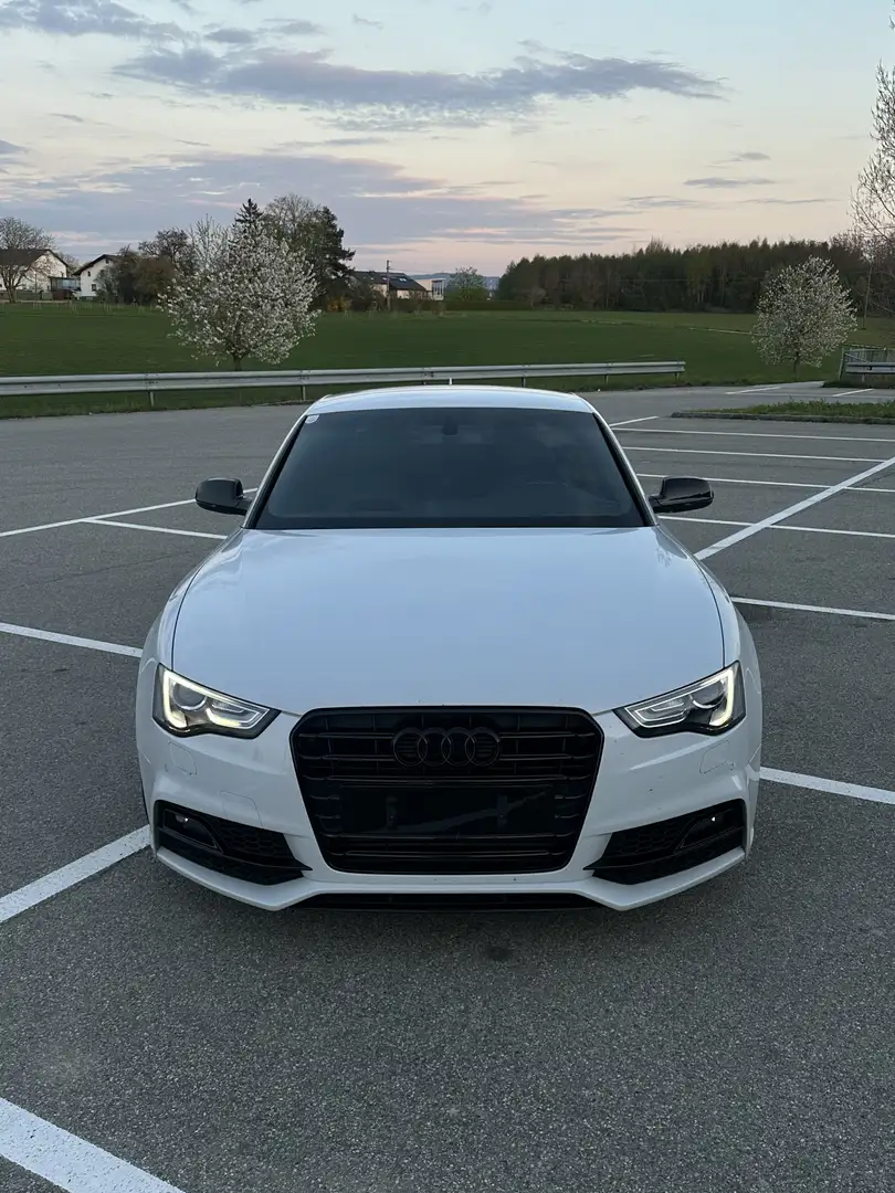 Audi A5 Coupé 1,8 TFSI Intense Grau - 2