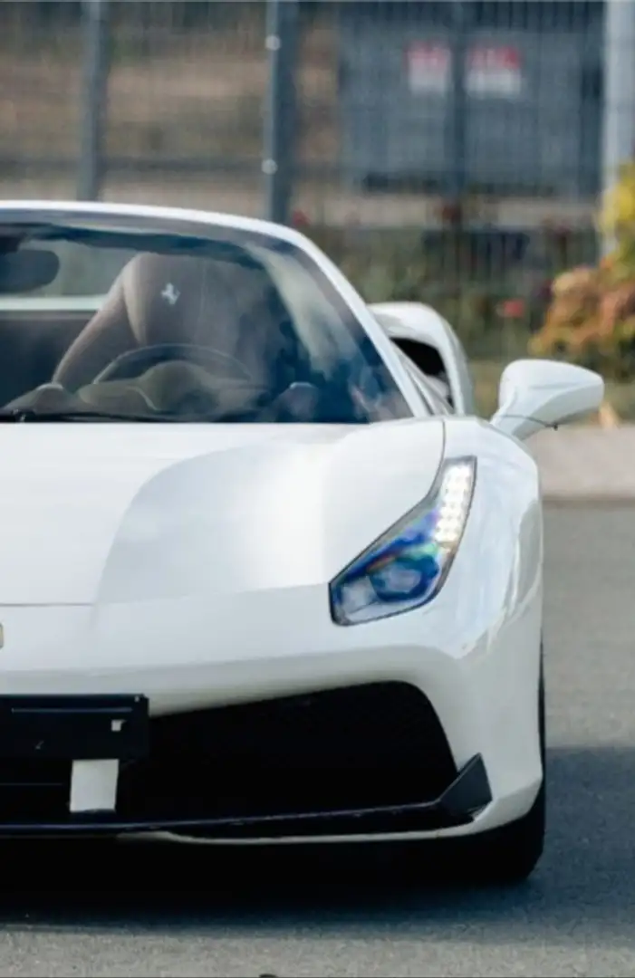 Ferrari 488 Spider Blanco - 1