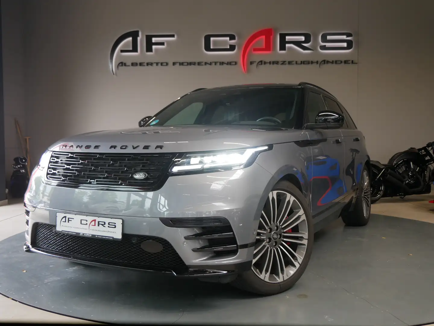 land rover velar