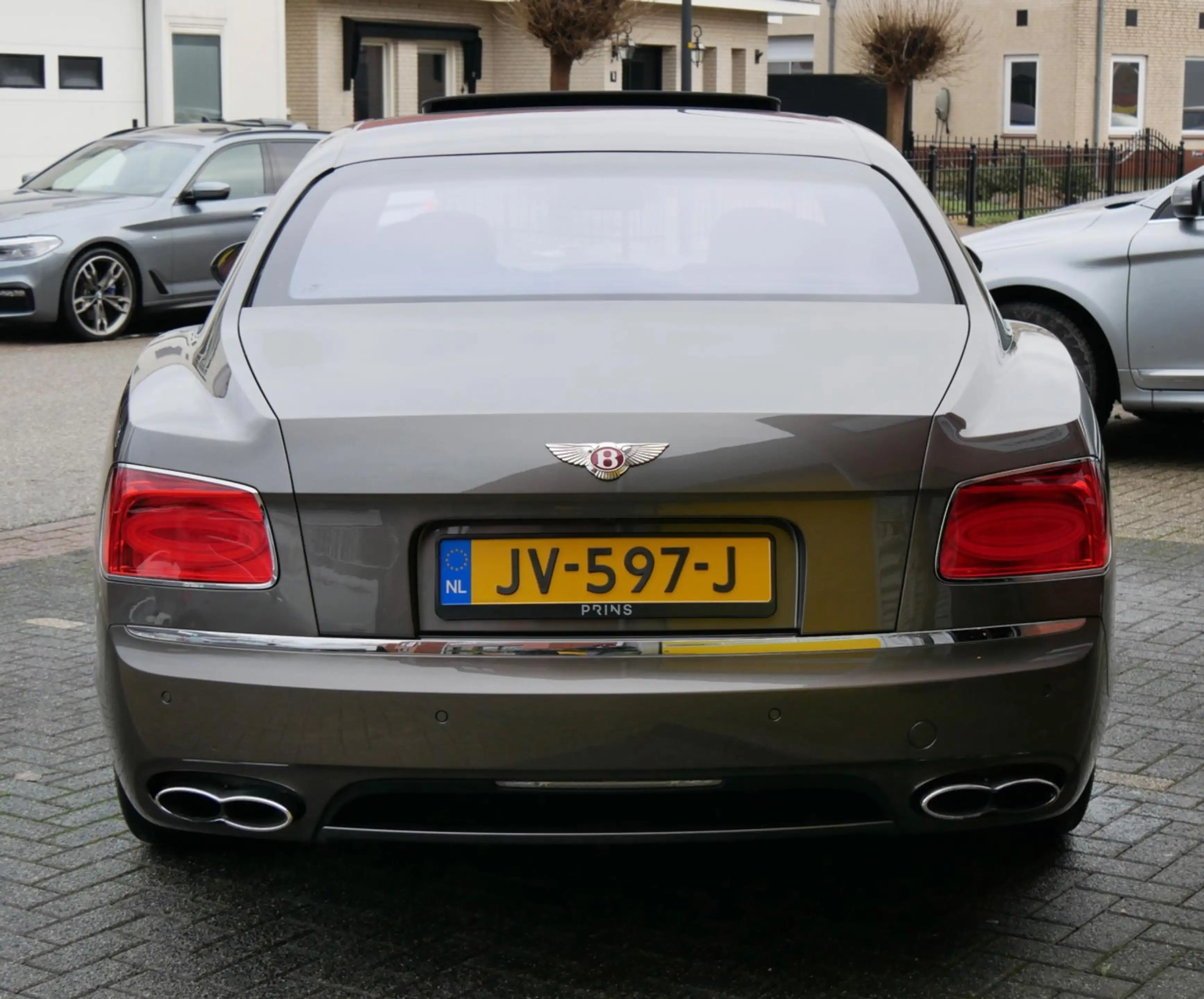 Bentley Flying Spur 4.0 V8. zeer compleet. dealer onderhouden. org km — photo 7
