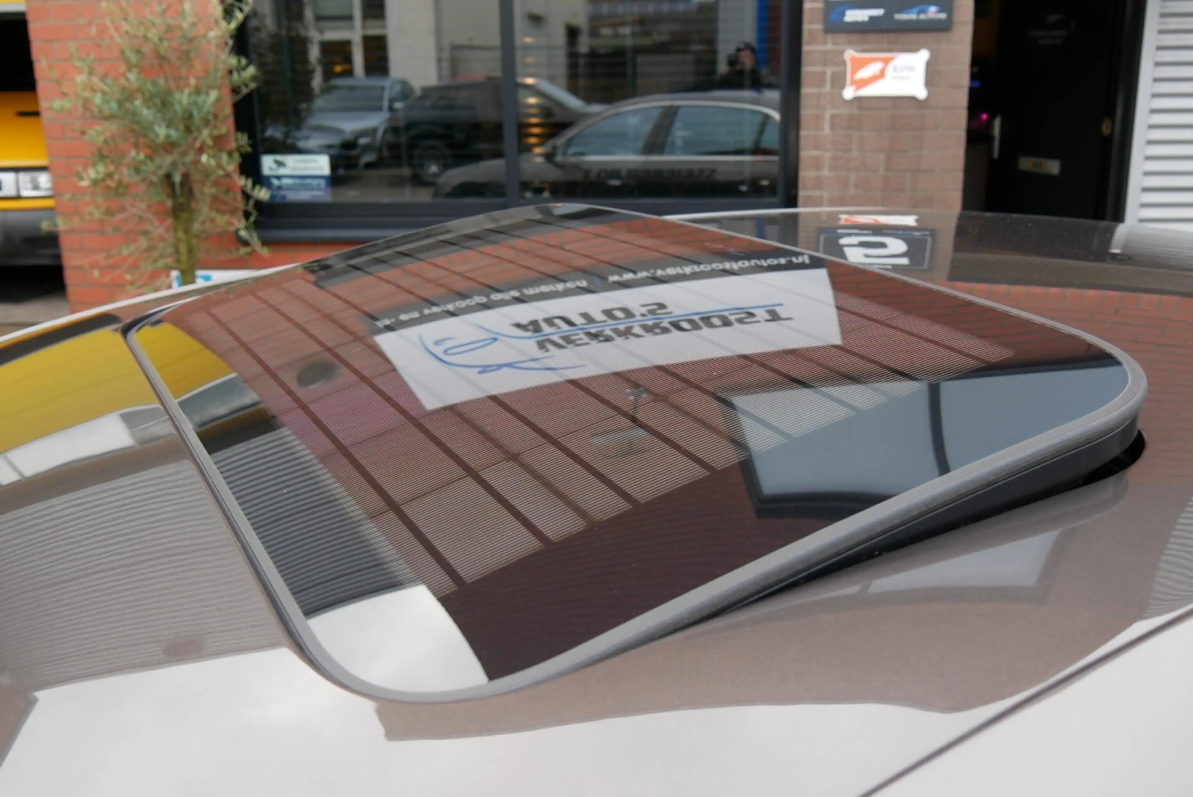 Bentley Flying Spur 4.0 V8. zeer compleet. dealer onderhouden. org km — photo 30