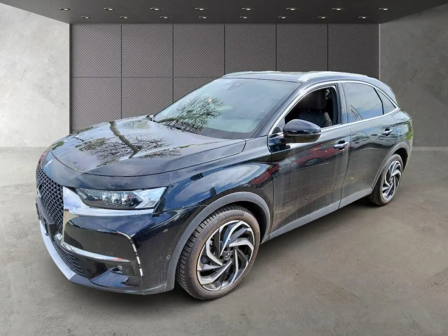 DS Automobiles DS 7 Crossback E-Tense 4x4 Be Chic Czarny - 1