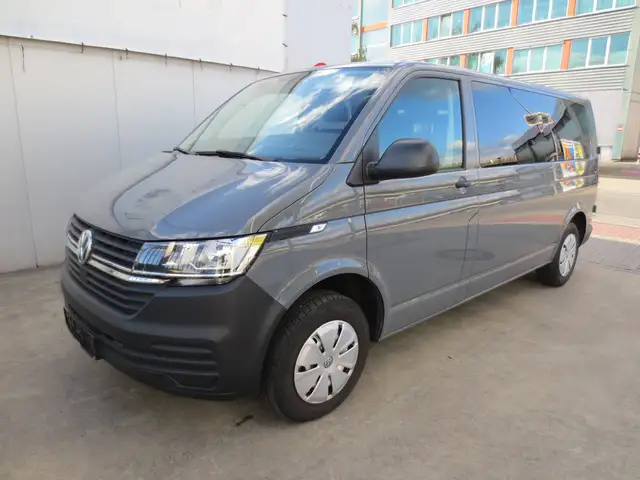 Volkswagen T6 Kombi FWD lang