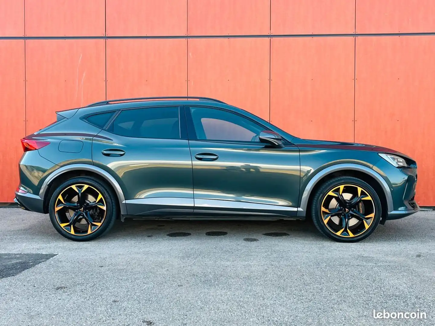 CUPRA Formentor 245ch 1.4 tsi turbo hybrid Gris - 2