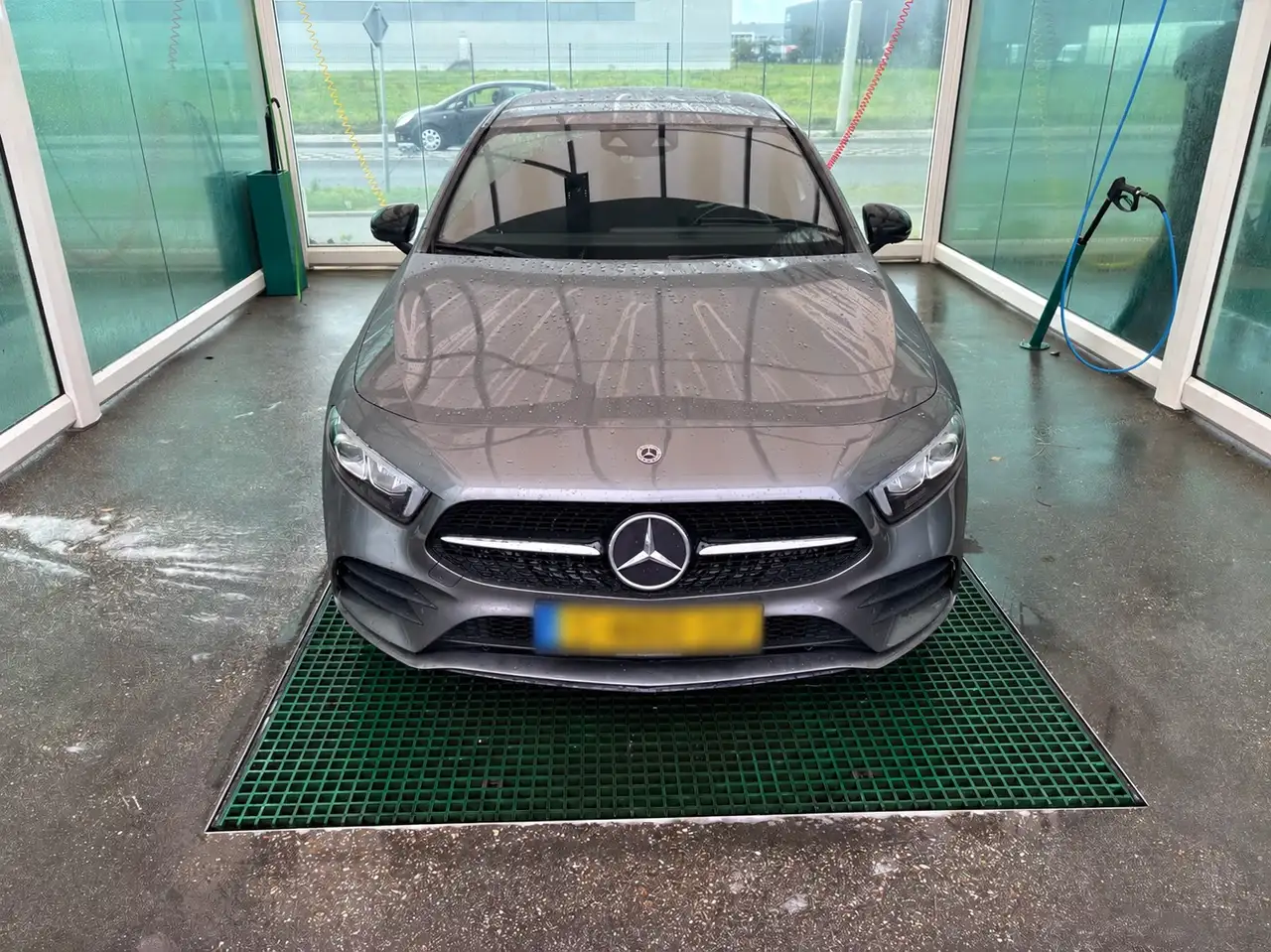 Mercedes-Benz A 250