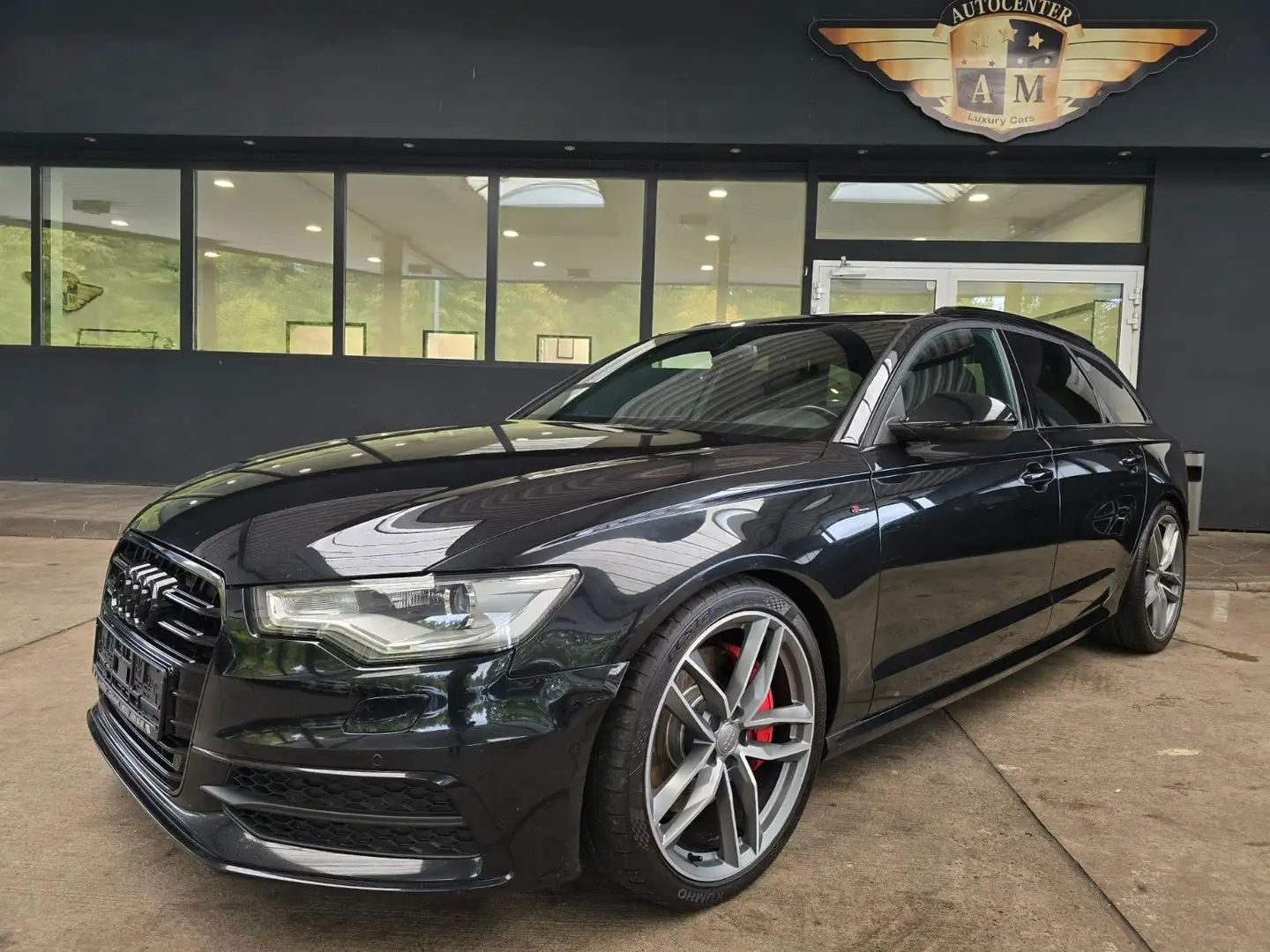 Audi A6 Avant 3.0 TDI quattro S-Line+ PANO/LEDER/20" Schwarz - 1