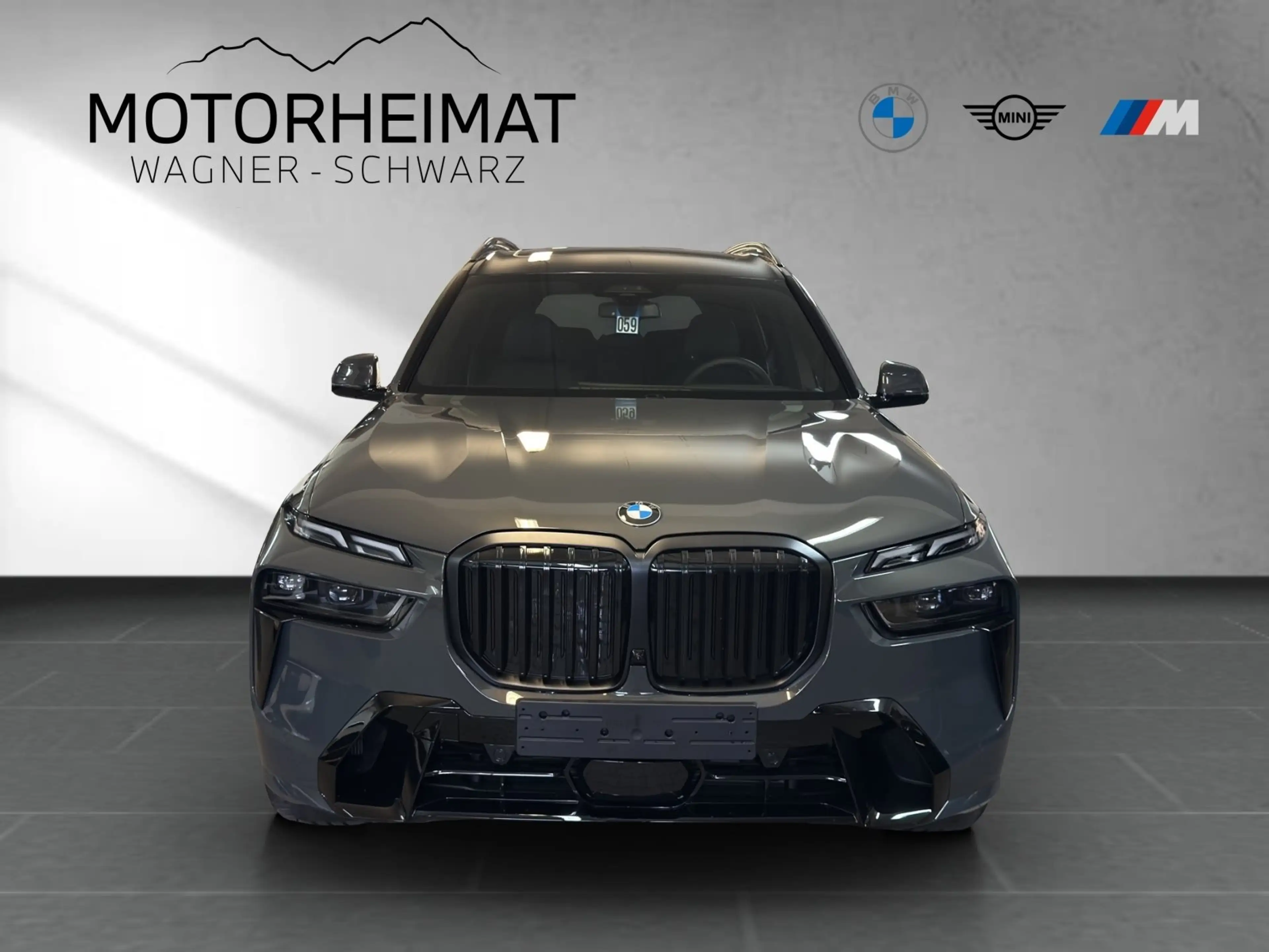 BMW X7 xDrive40d M Sport Pro Exklusiv SkyLounge AHK — photo 3