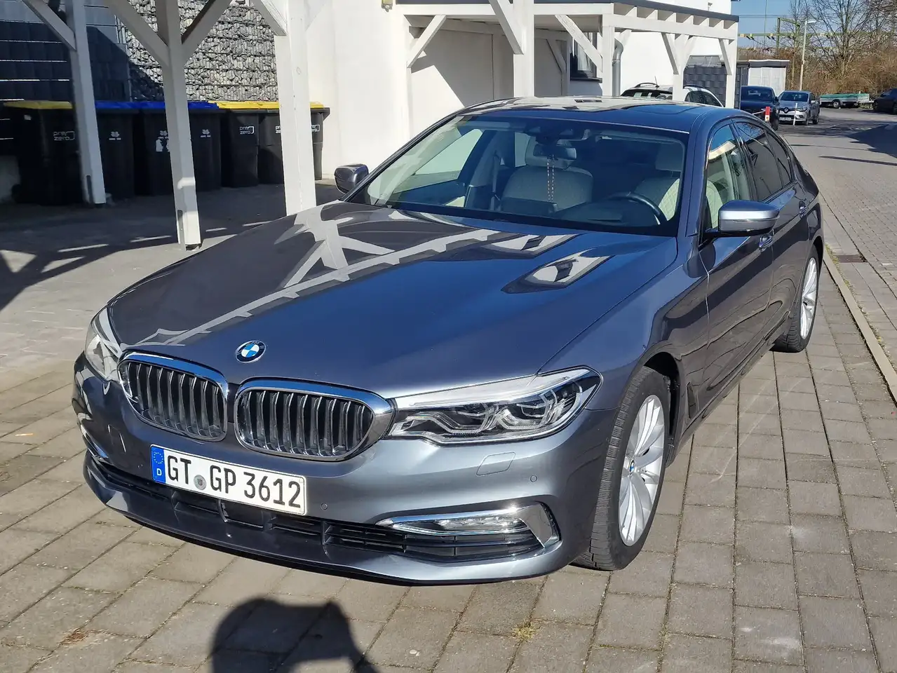 BMW 530