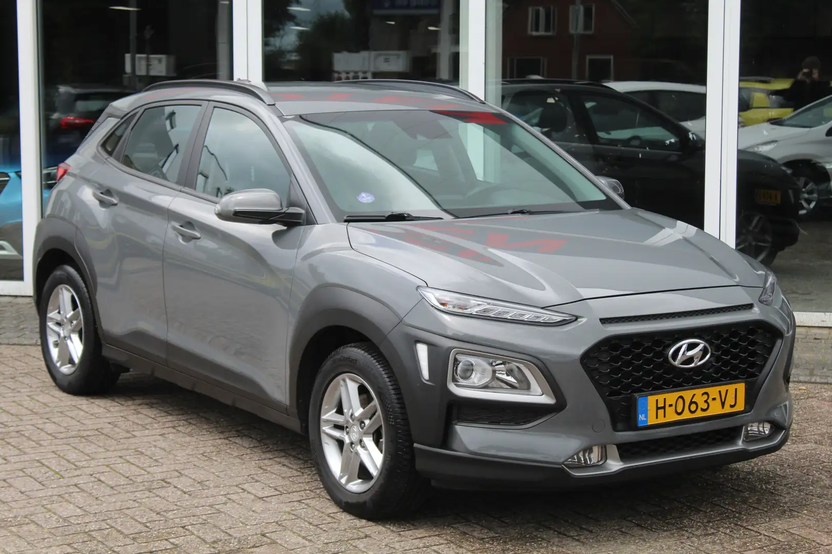 Hyundai KONA 1.0 T-GDI Comfort Grijs - 2