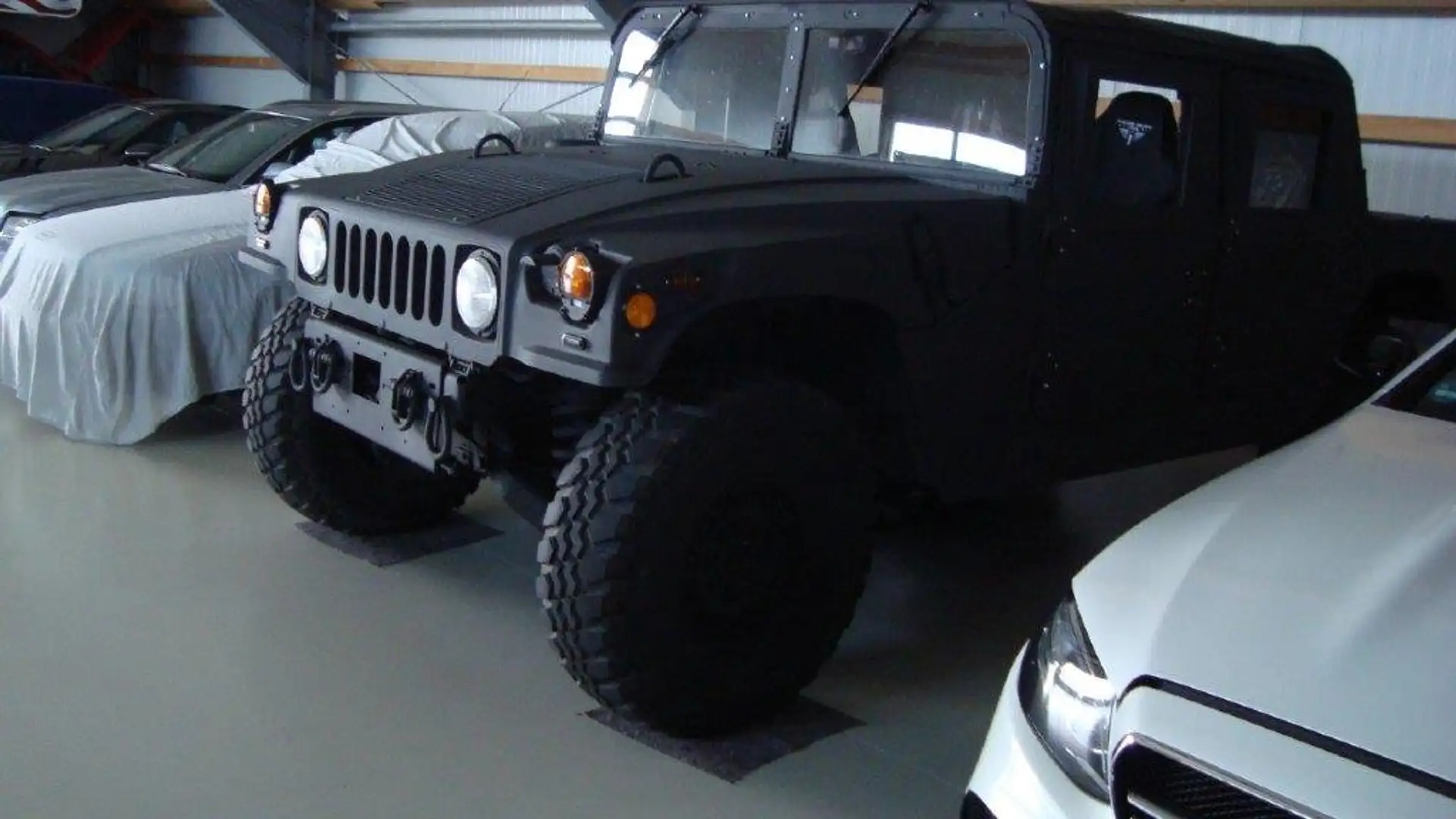 HUMMER H1 M 1123 - 2