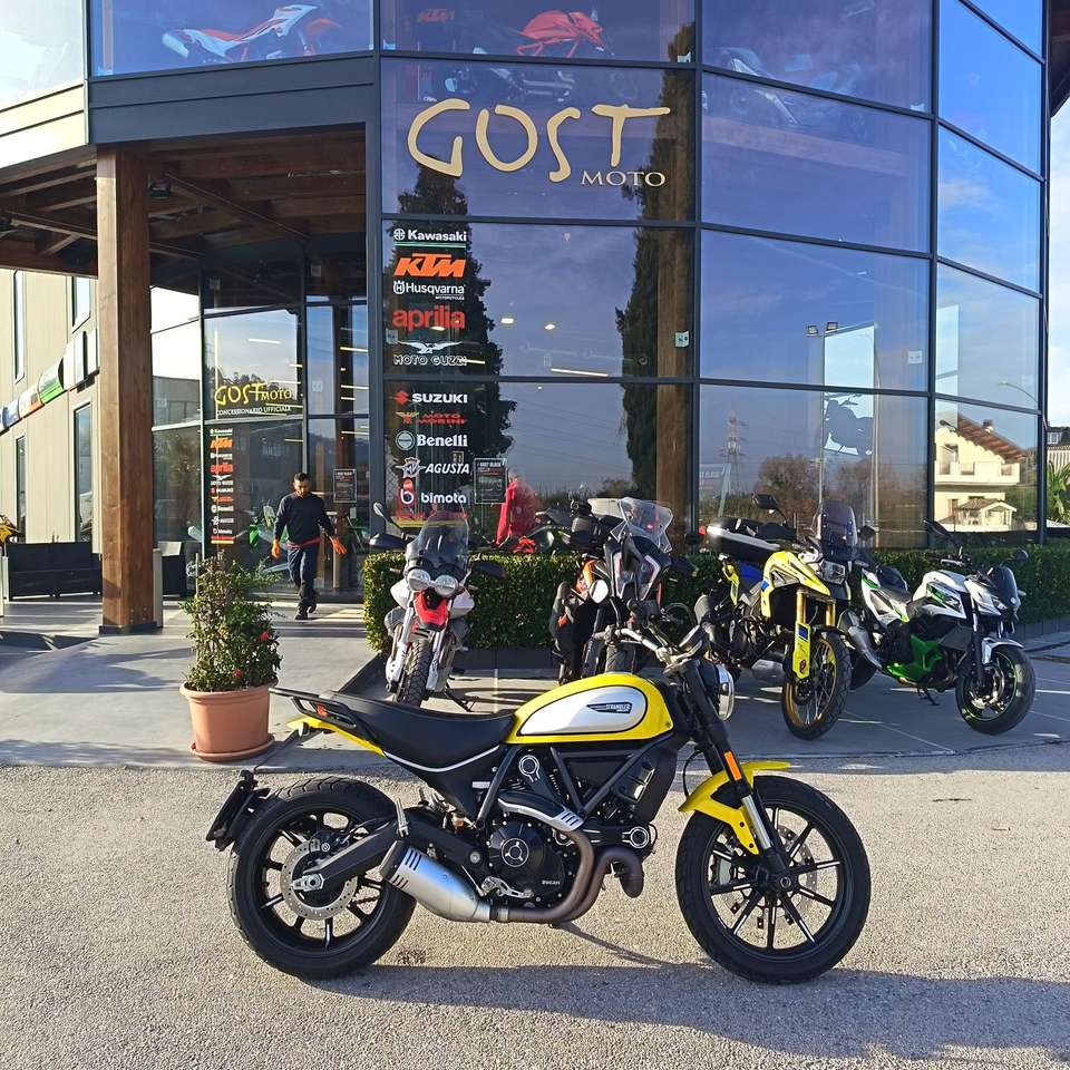 Ducati Scrambler 800 Icon