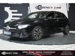 Mercedes-Benz Classe A A160 Pack Sport Sièges Chauffants Carplay Suivi Complet