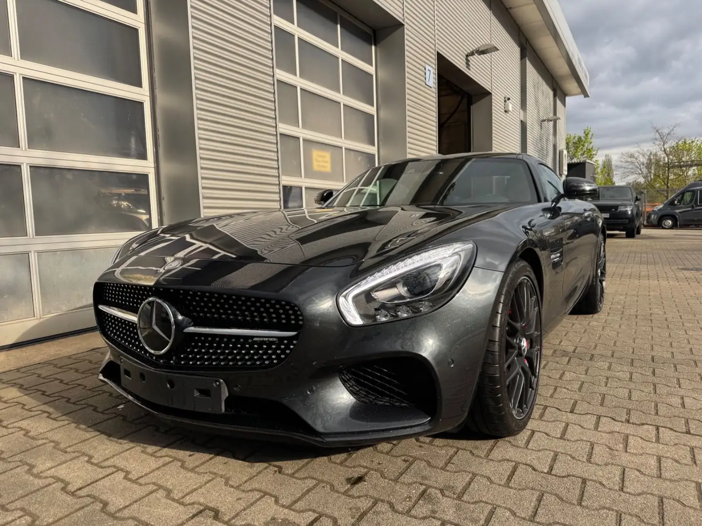 Mercedes-Benz AMG GT S Coupe Černá - 2