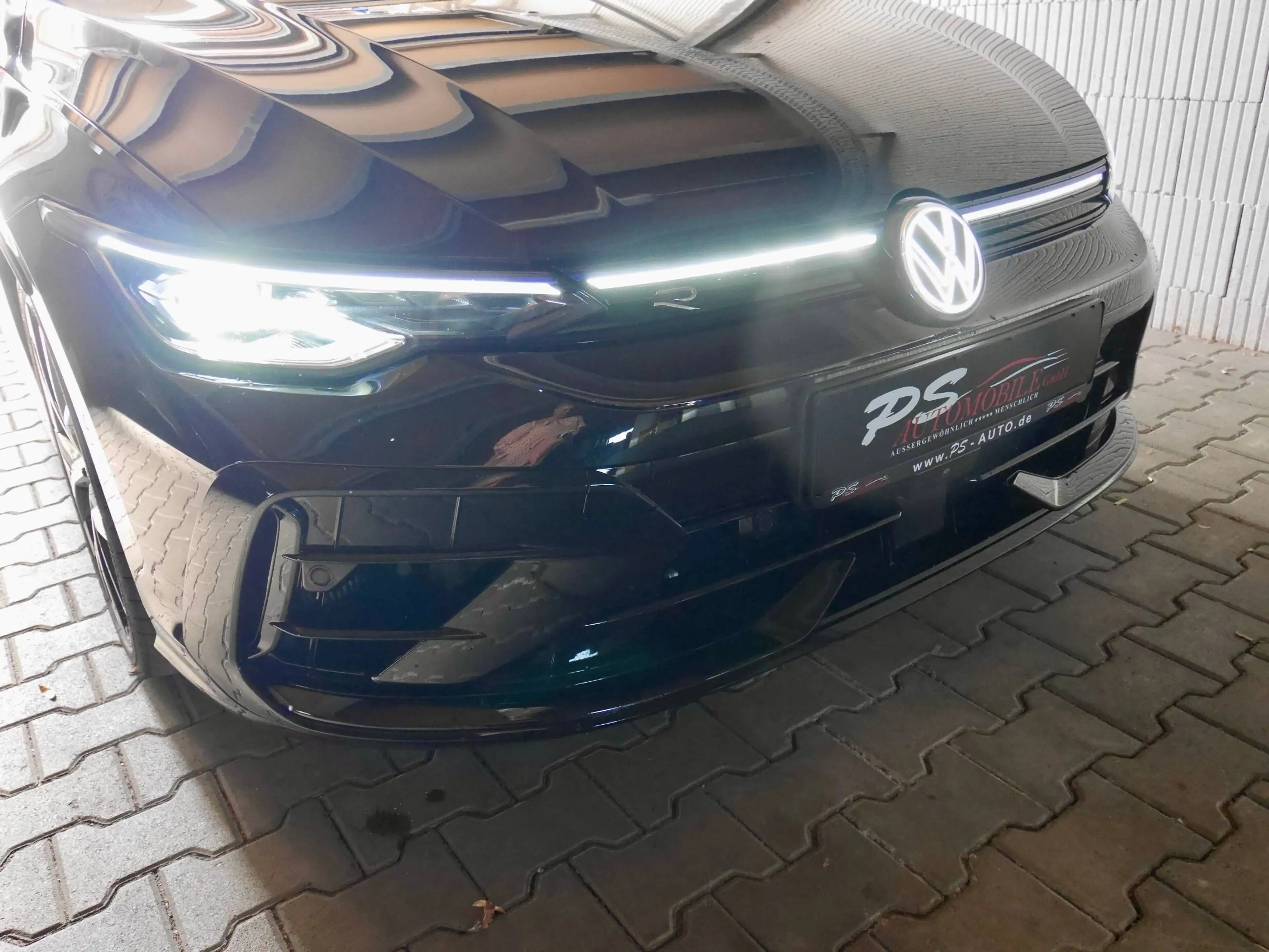 Volkswagen Golf R Golf 2.0 TSI OPF 4Motion DSG R — photo 3